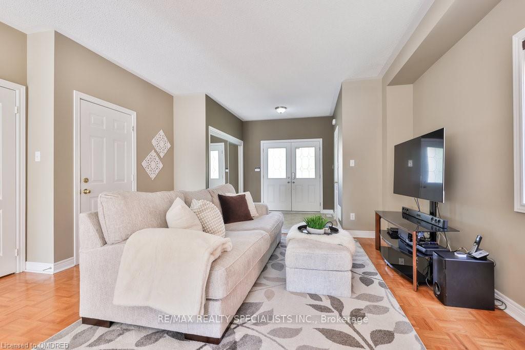 Photo 8 of 225 Andrews Trail, Milton, Clarke — HOMEH