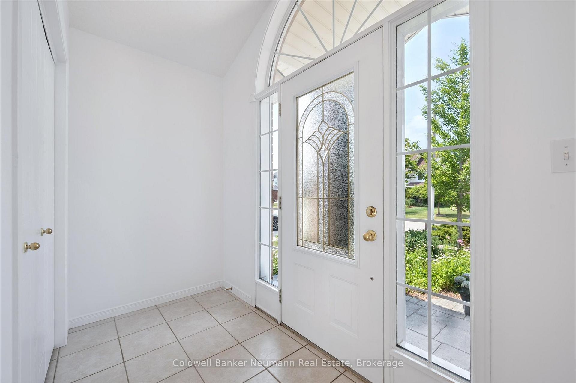 Photo 3 of 97 Wilton Road, Guelph, Victoria North — HOMEH