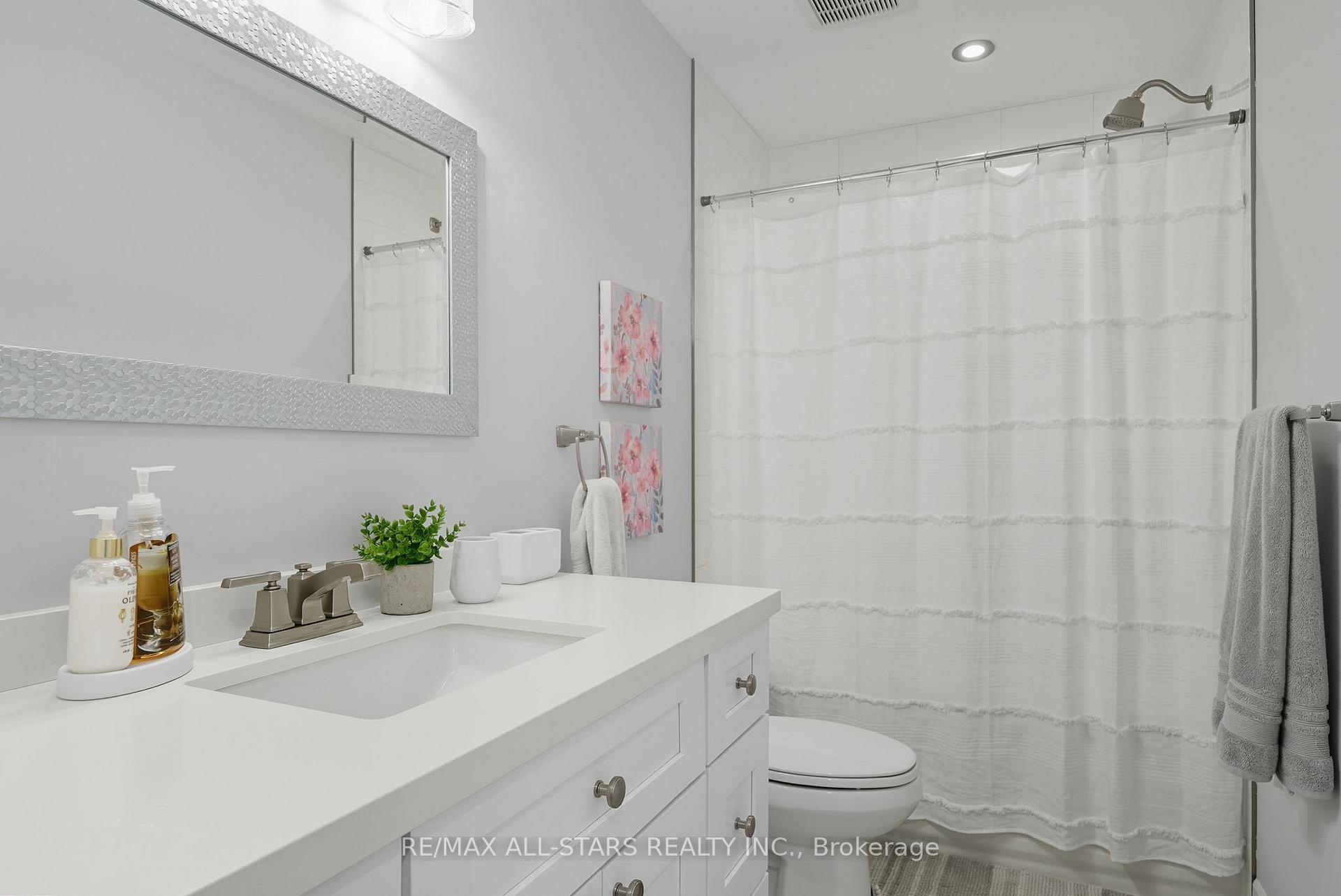 Photo 27 of 29 Patrick Drive, Aurora, Aurora Highlands — HOMEH