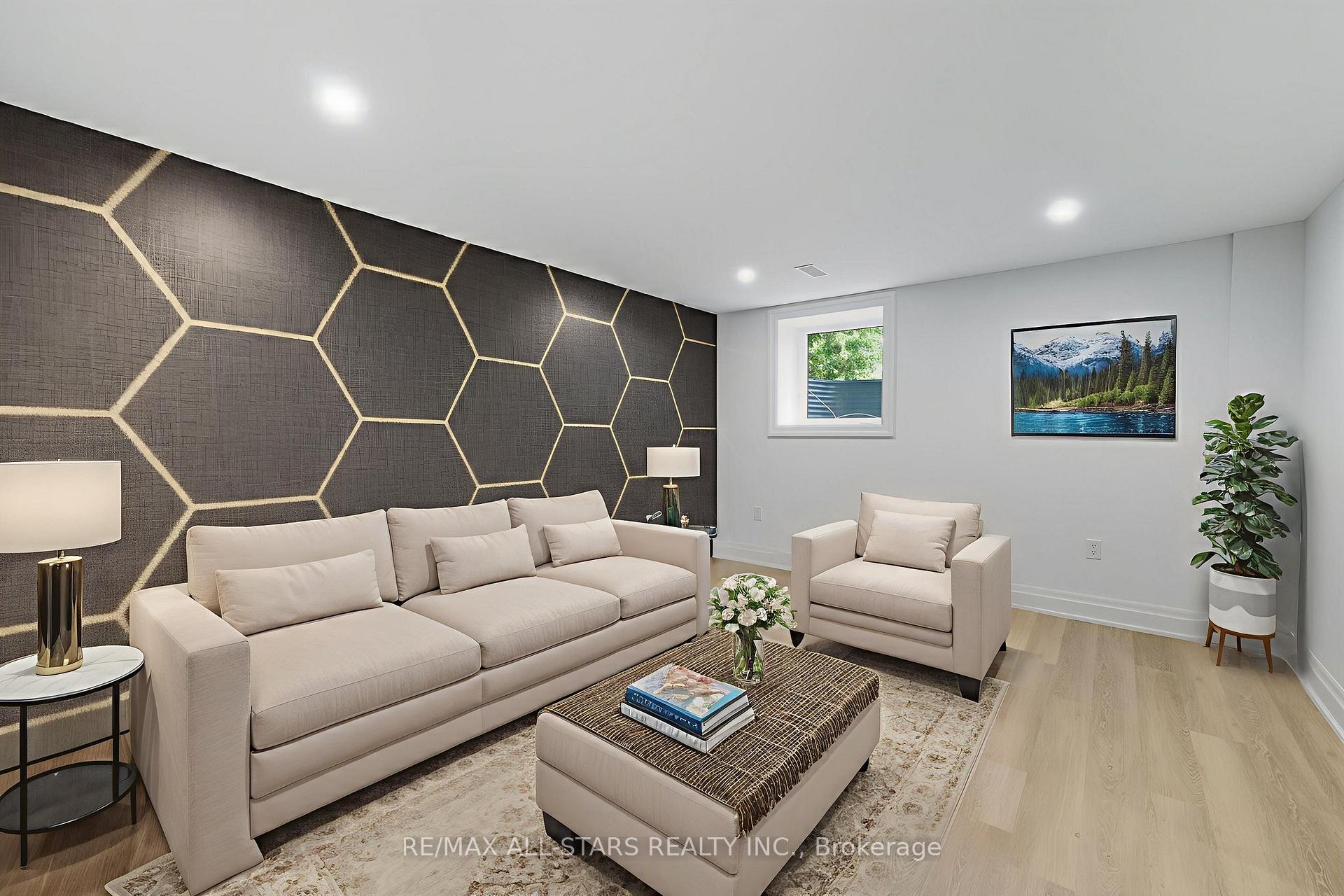 Photo 31 of 29 Patrick Drive, Aurora, Aurora Highlands — HOMEH