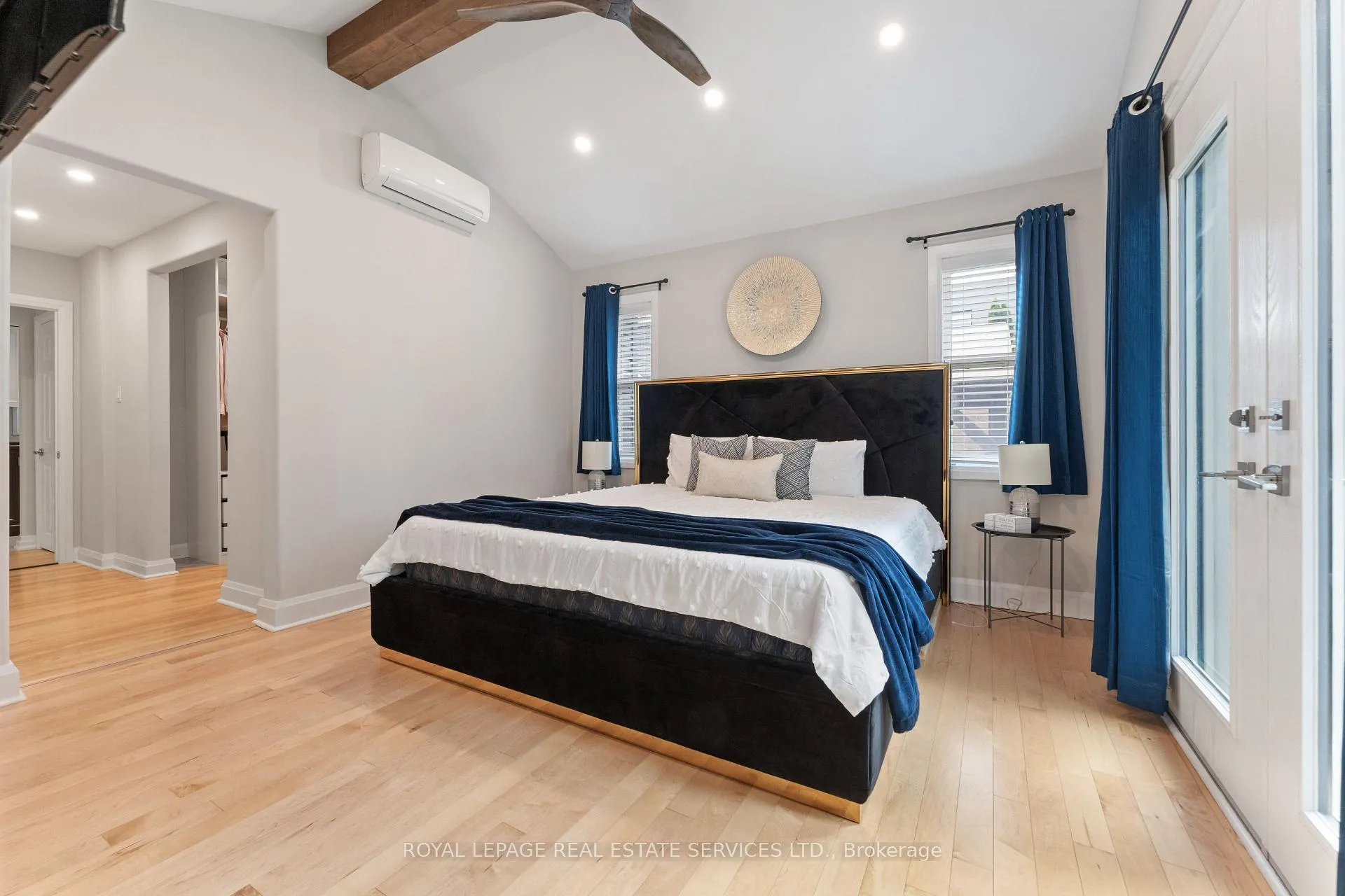 Photo 21 of 136 Mohawk Road, Hamilton, Ancaster — HOMEH