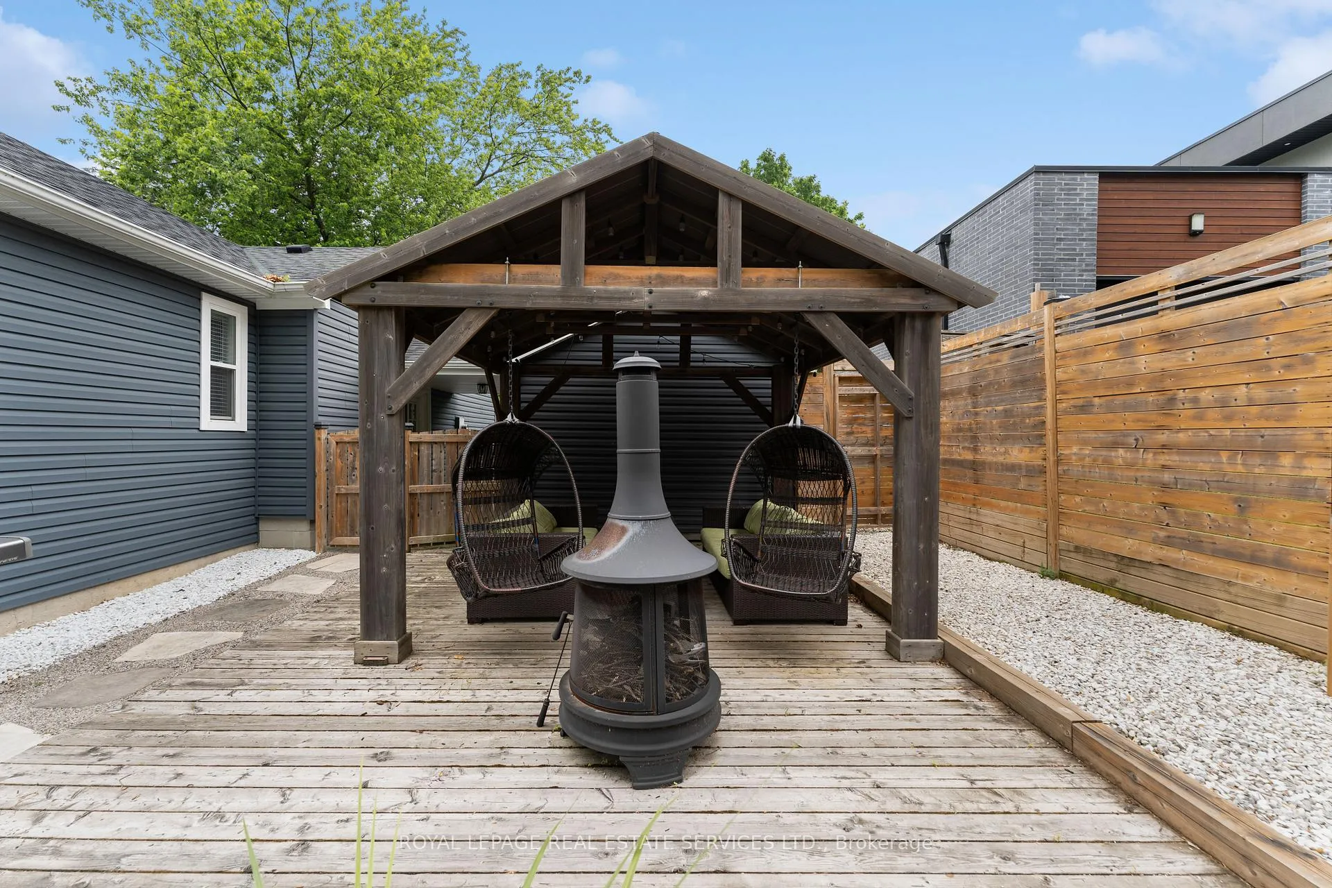 Photo 38 of 136 Mohawk Road, Hamilton, Ancaster — HOMEH