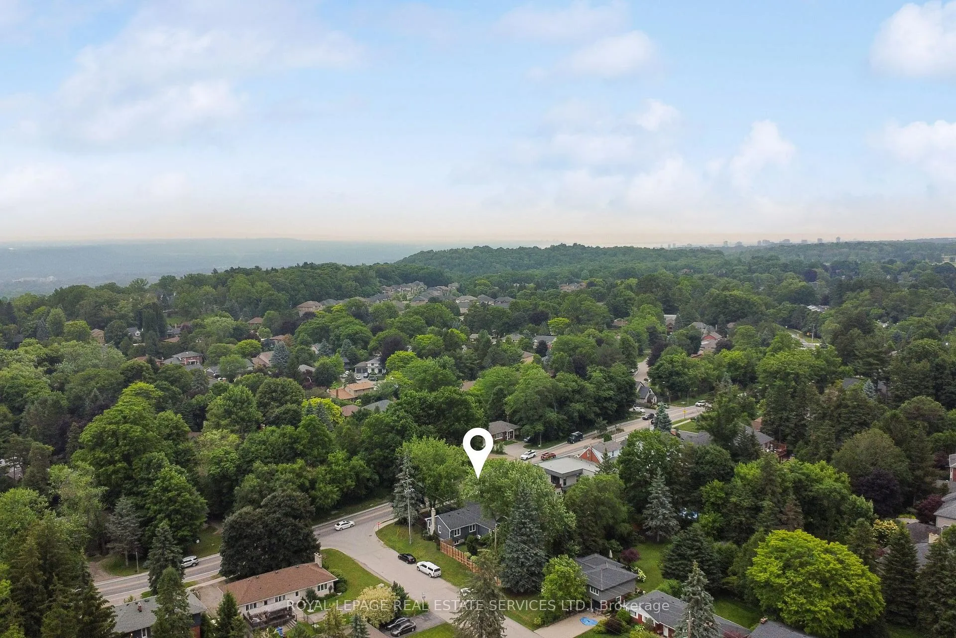Photo 48 of 136 Mohawk Road, Hamilton, Ancaster — HOMEH