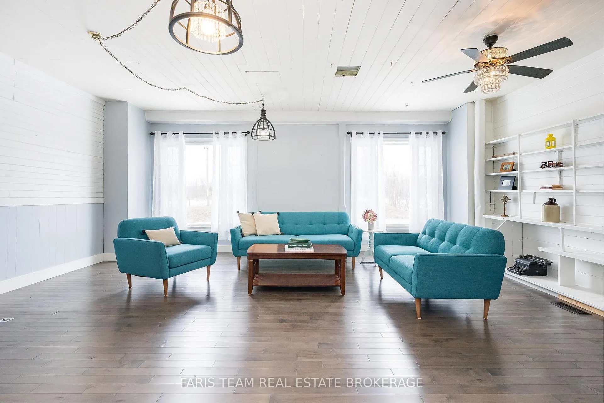 Photo 14 of 4047 Horseshoe Valley Road W, Springwater, Anten Mills — HOMEH