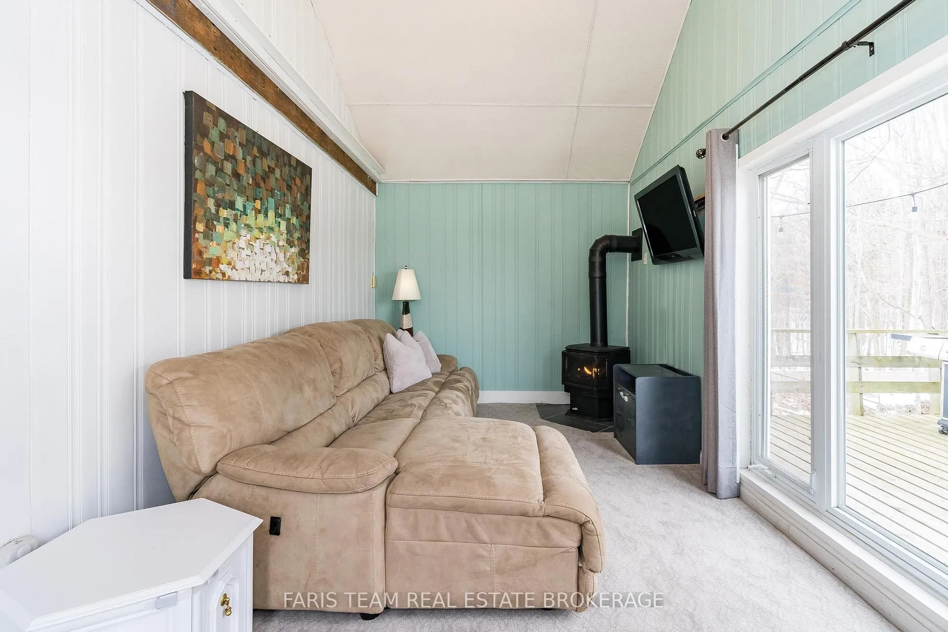 Photo 18 of 4047 Horseshoe Valley Road W, Springwater, Anten Mills — HOMEH