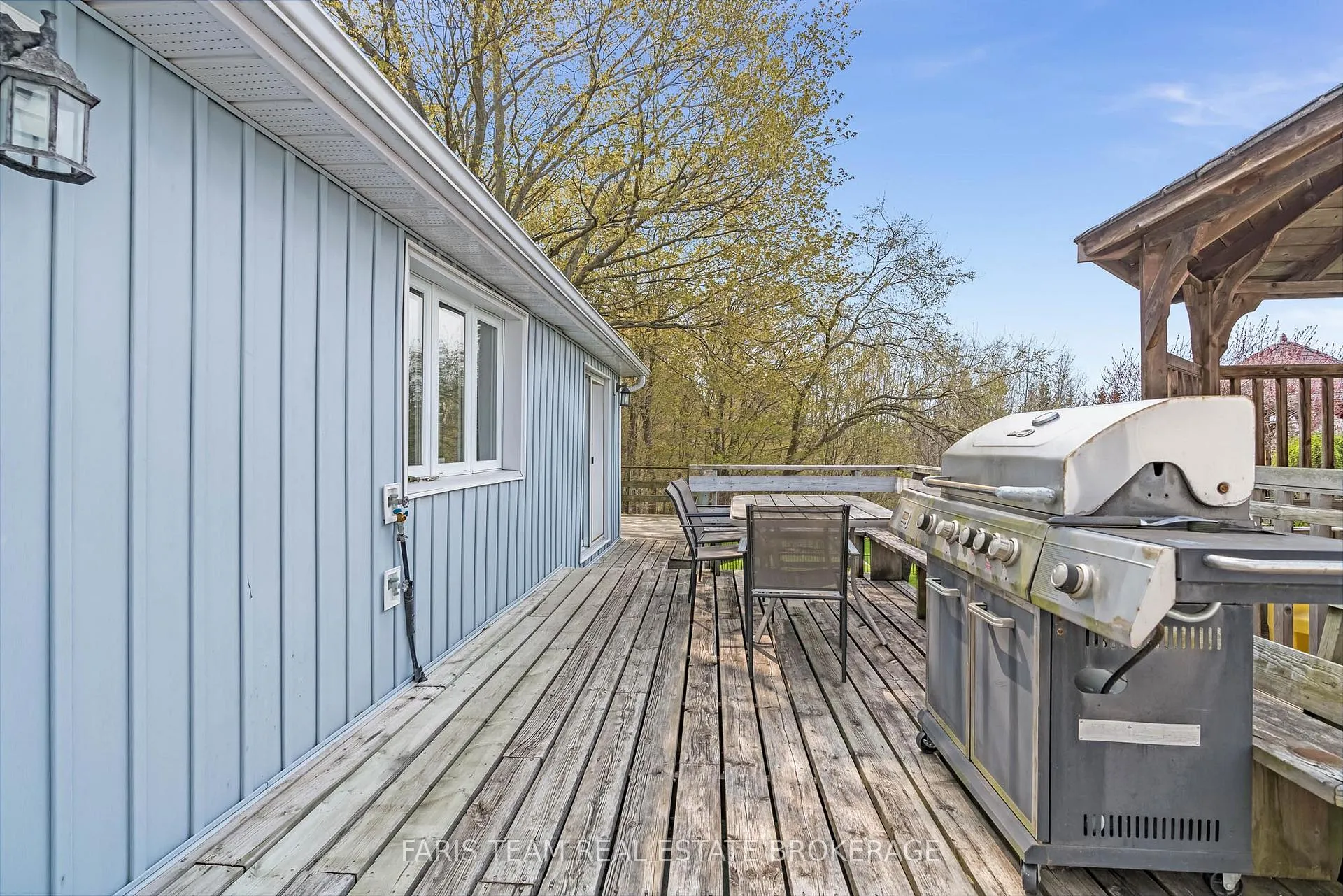 Photo 28 of 4047 Horseshoe Valley Road W, Springwater, Anten Mills — HOMEH