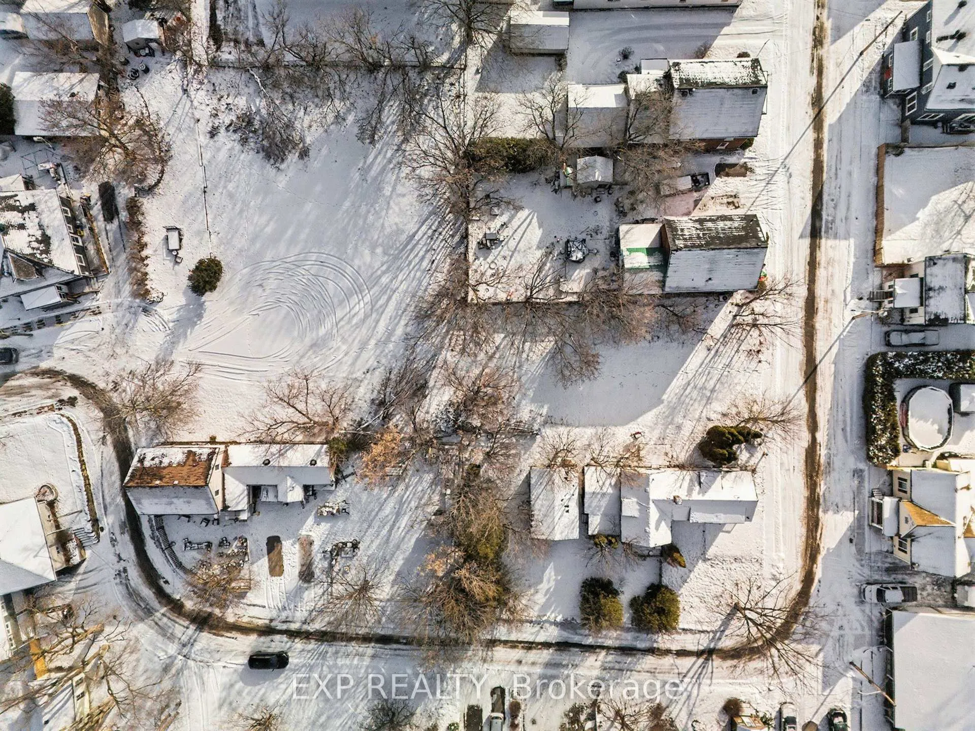 Photo 8 of 135 & 139 Charles Street, Carleton Place — HOMEH