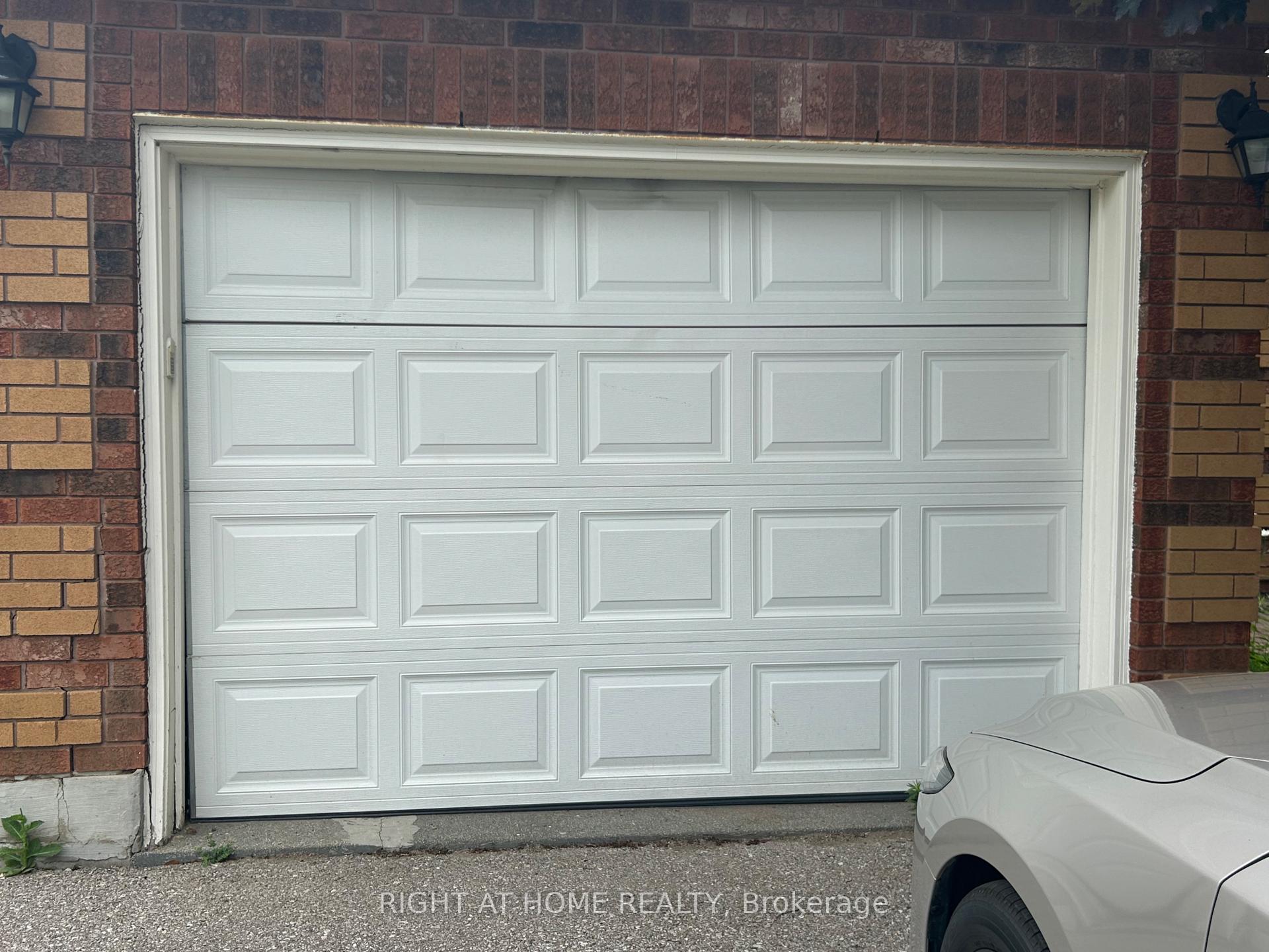 Photo 1 of Unit upper level, 58 Irwin Drive, Barrie, Northwest — HOMEH