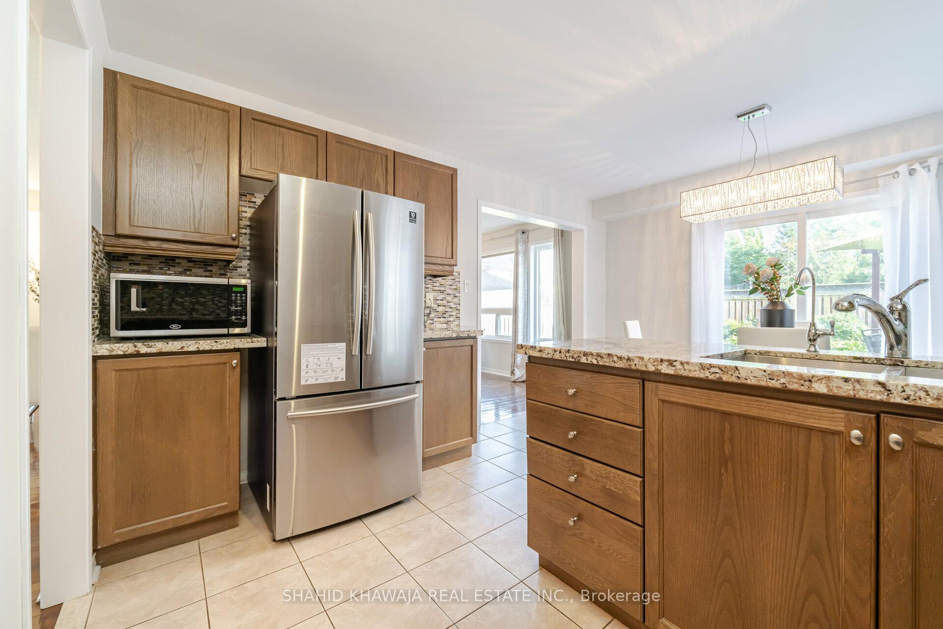 Photo 13 of 1016 Philbrook Drive, Milton, Coates — HOMEH