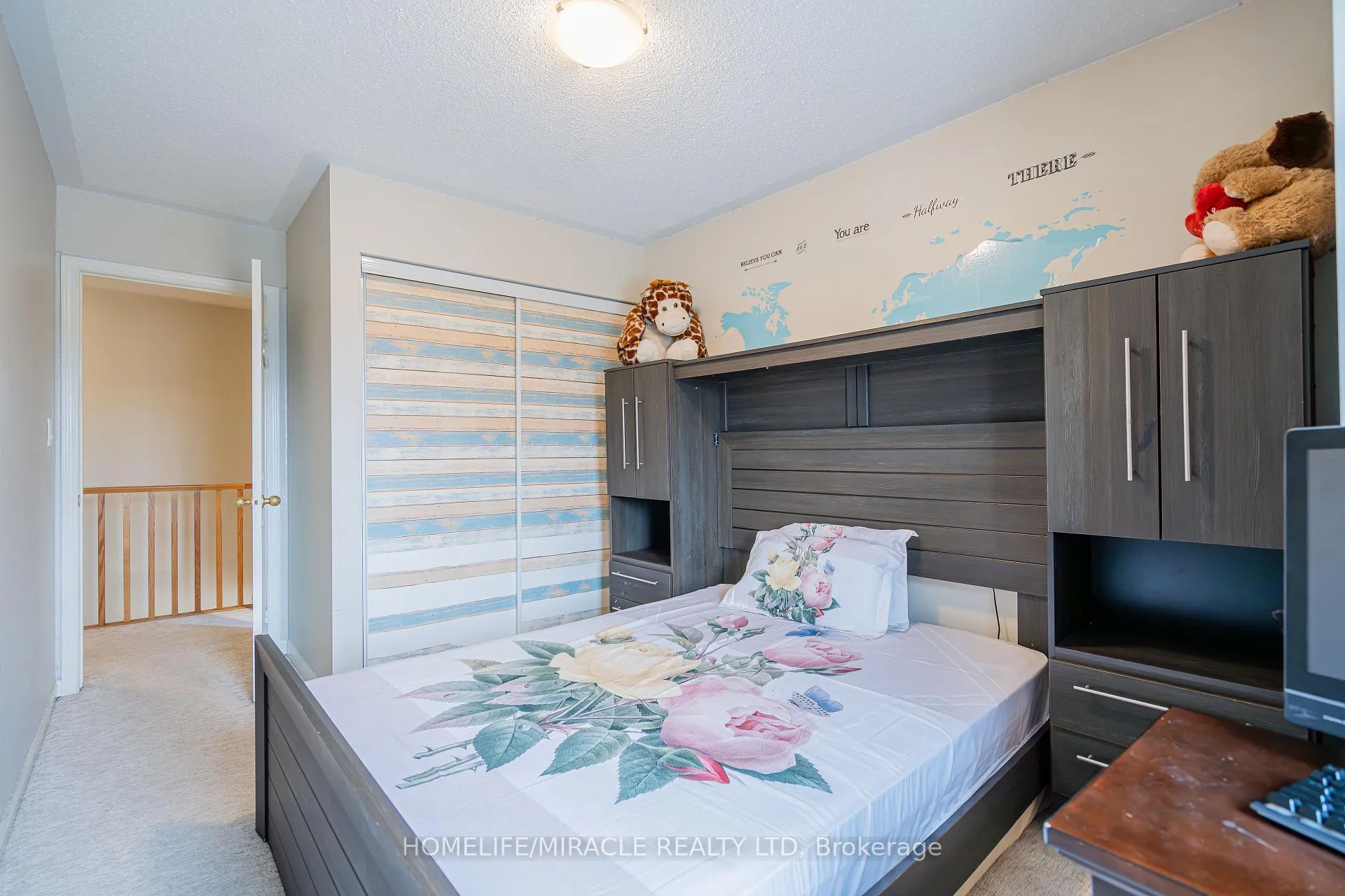 Photo 46 of 102 Decker Hollow Circle, Brampton, Credit Valley — HOMEH