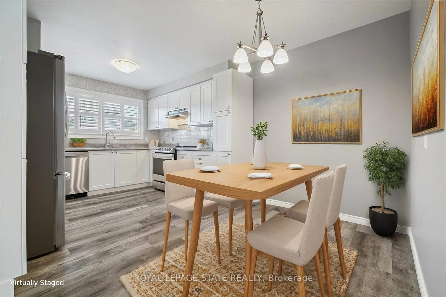 Photo 3 of 15 Purdy Crescent, Hamilton, Greeningdon — HOMEH