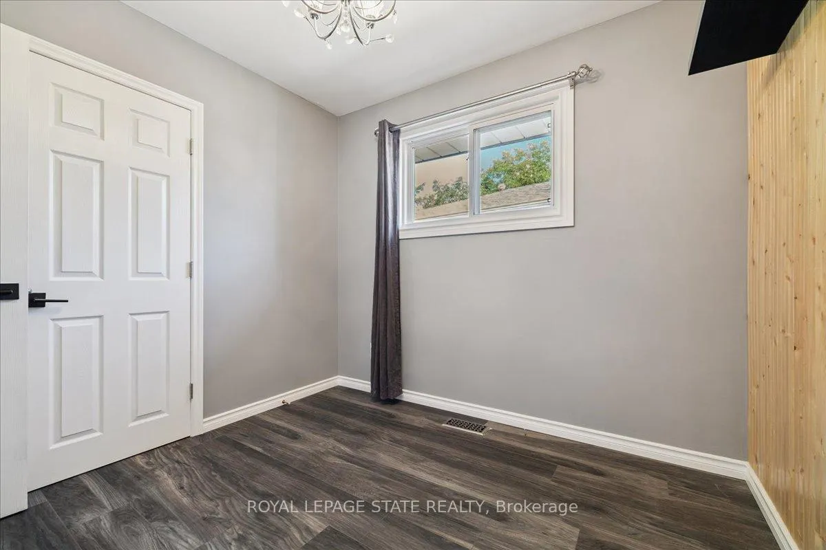 Photo 28 of 15 Purdy Crescent, Hamilton, Greeningdon — HOMEH