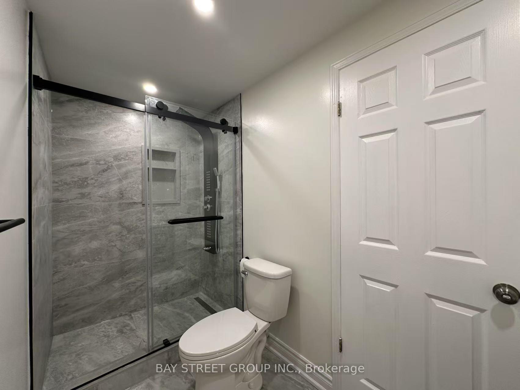Photo 36 of 19 Silversmith Court, Guelph, Kortright West — HOMEH