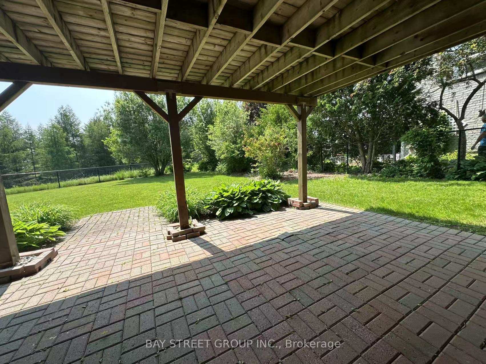 Photo 43 of 19 Silversmith Court, Guelph, Kortright West — HOMEH