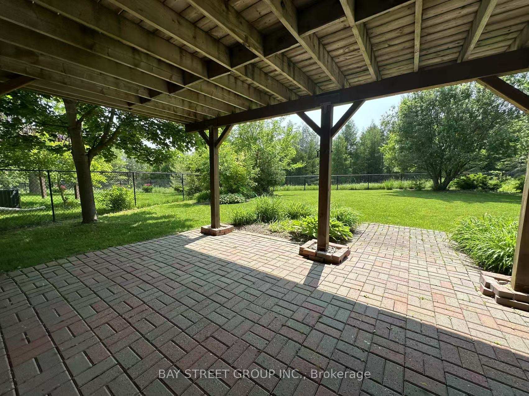 Photo 44 of 19 Silversmith Court, Guelph, Kortright West — HOMEH