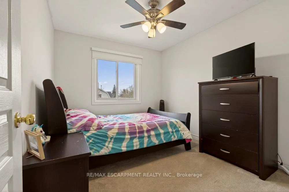 Photo 18 of 105 Donald Bell Drive, Hamilton, Binbrook — HOMEH