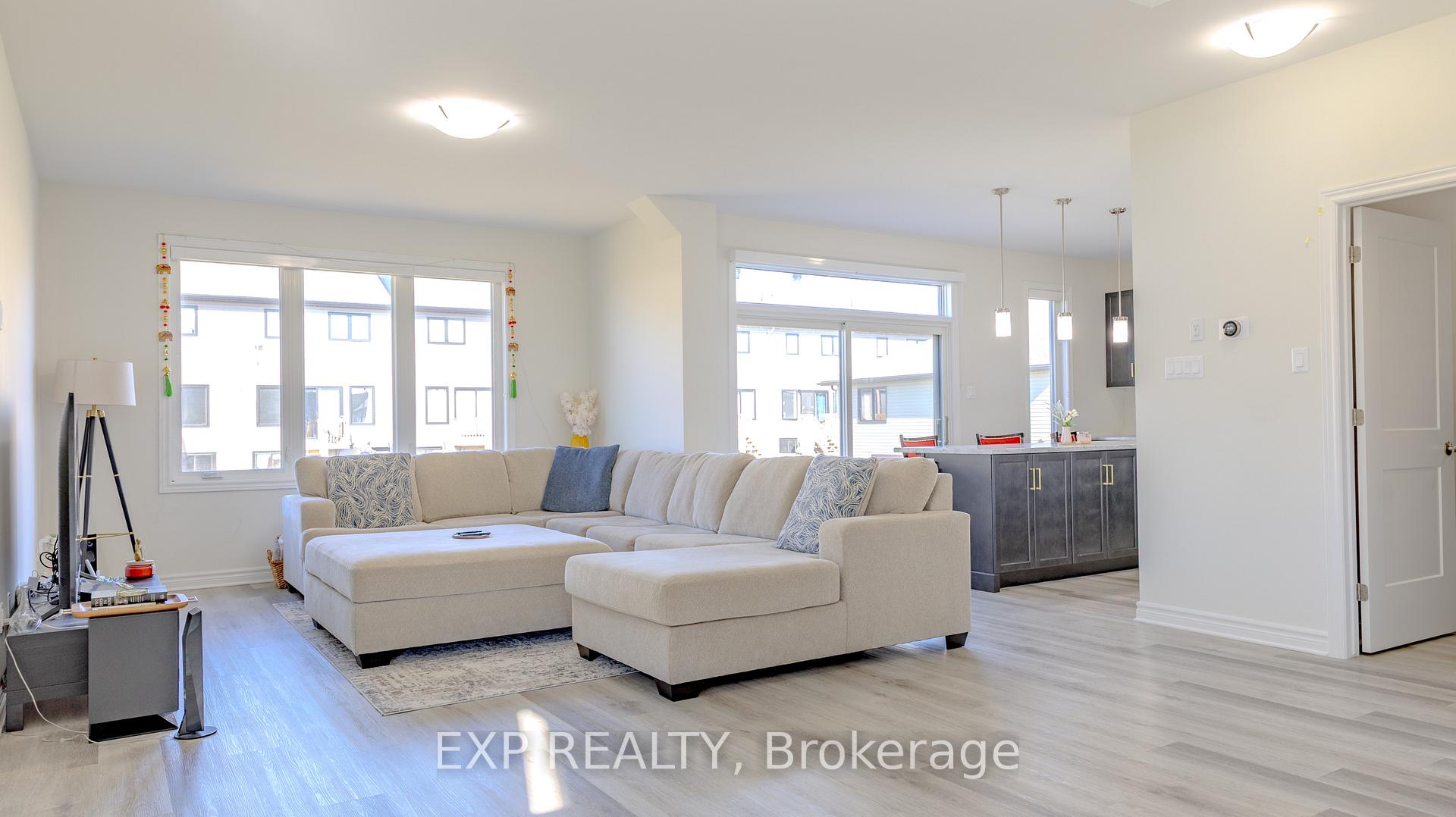 Photo 5 of 45 Dowdall Circle, Carleton Place — HOMEH