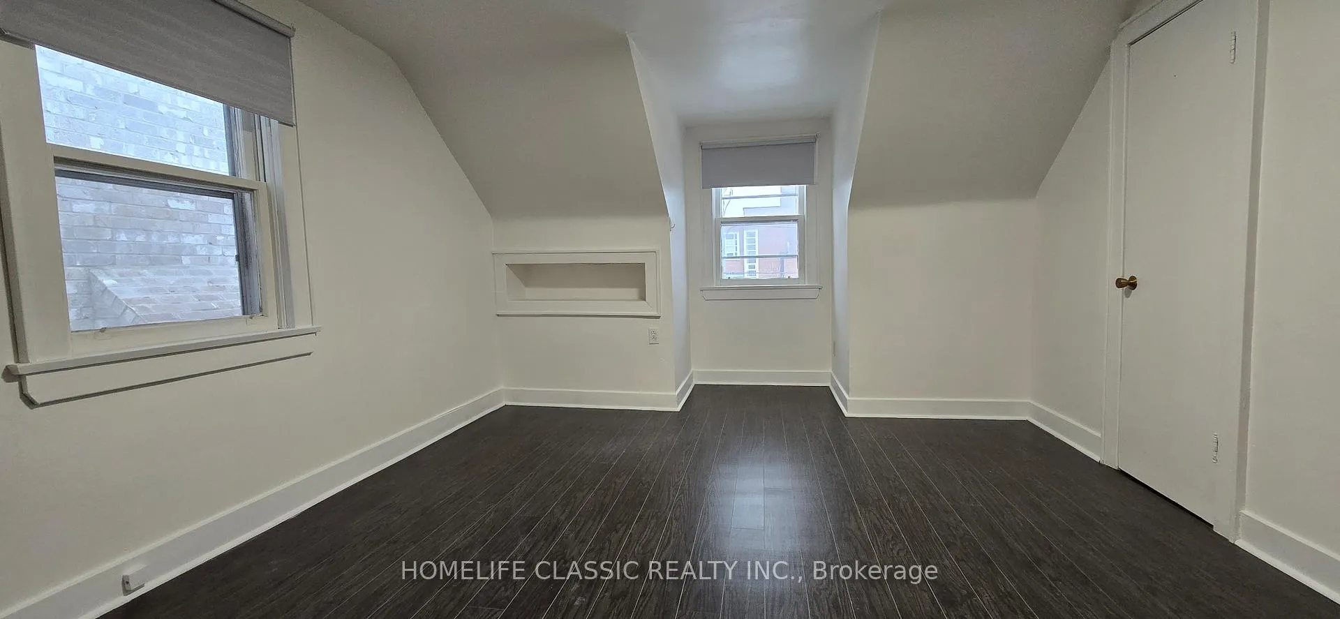 Photo 8 of 589 St Germain Avenue, Toronto, Bedford Park-Nortown — HOMEH