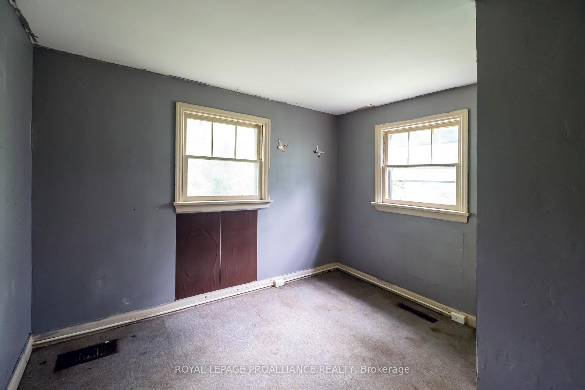 Photo 15 of 53 Moira Street W, Belleville, Belleville Ward — HOMEH