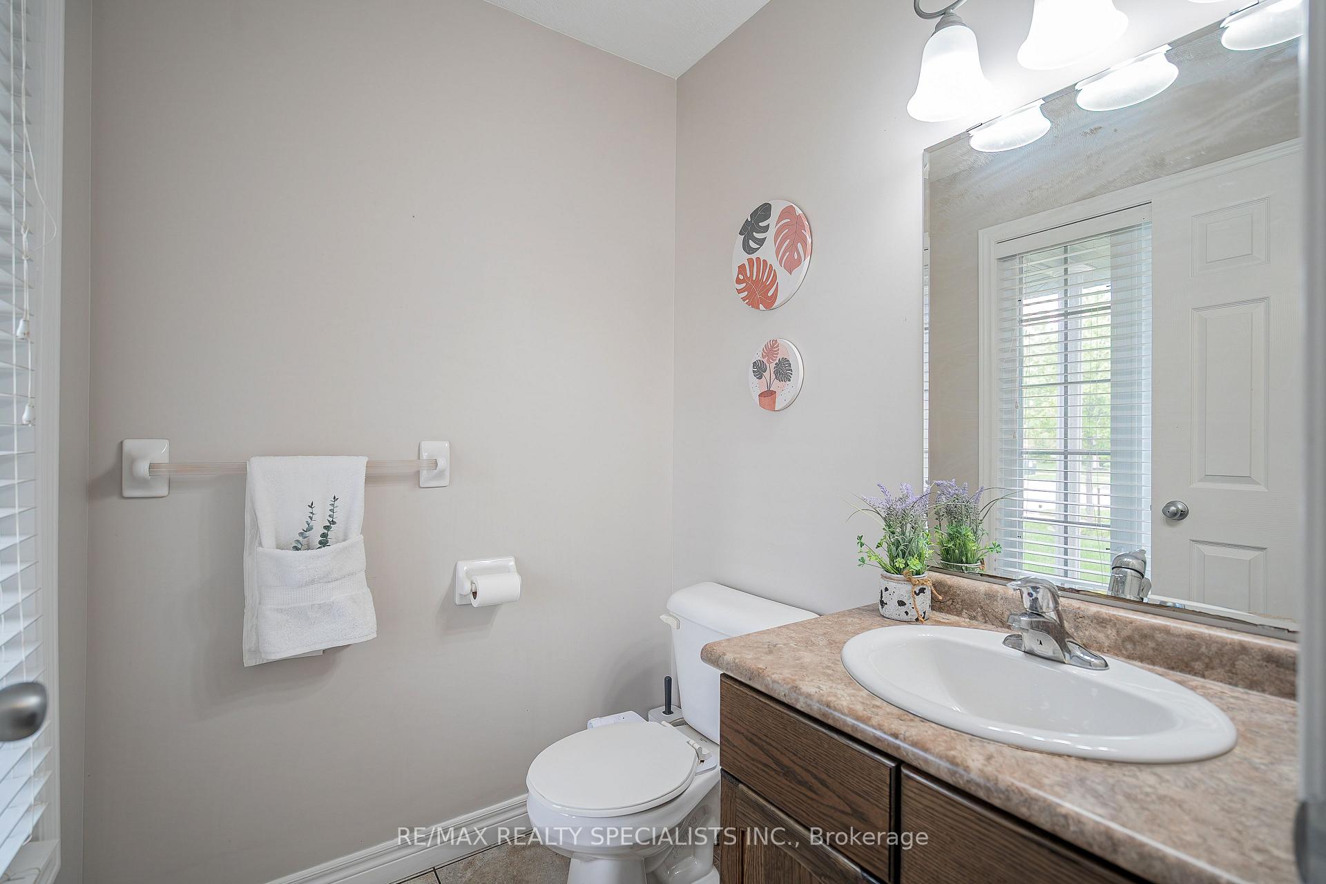 Photo 5 of 21 Henderson Drive, Guelph, Grange Road — HOMEH