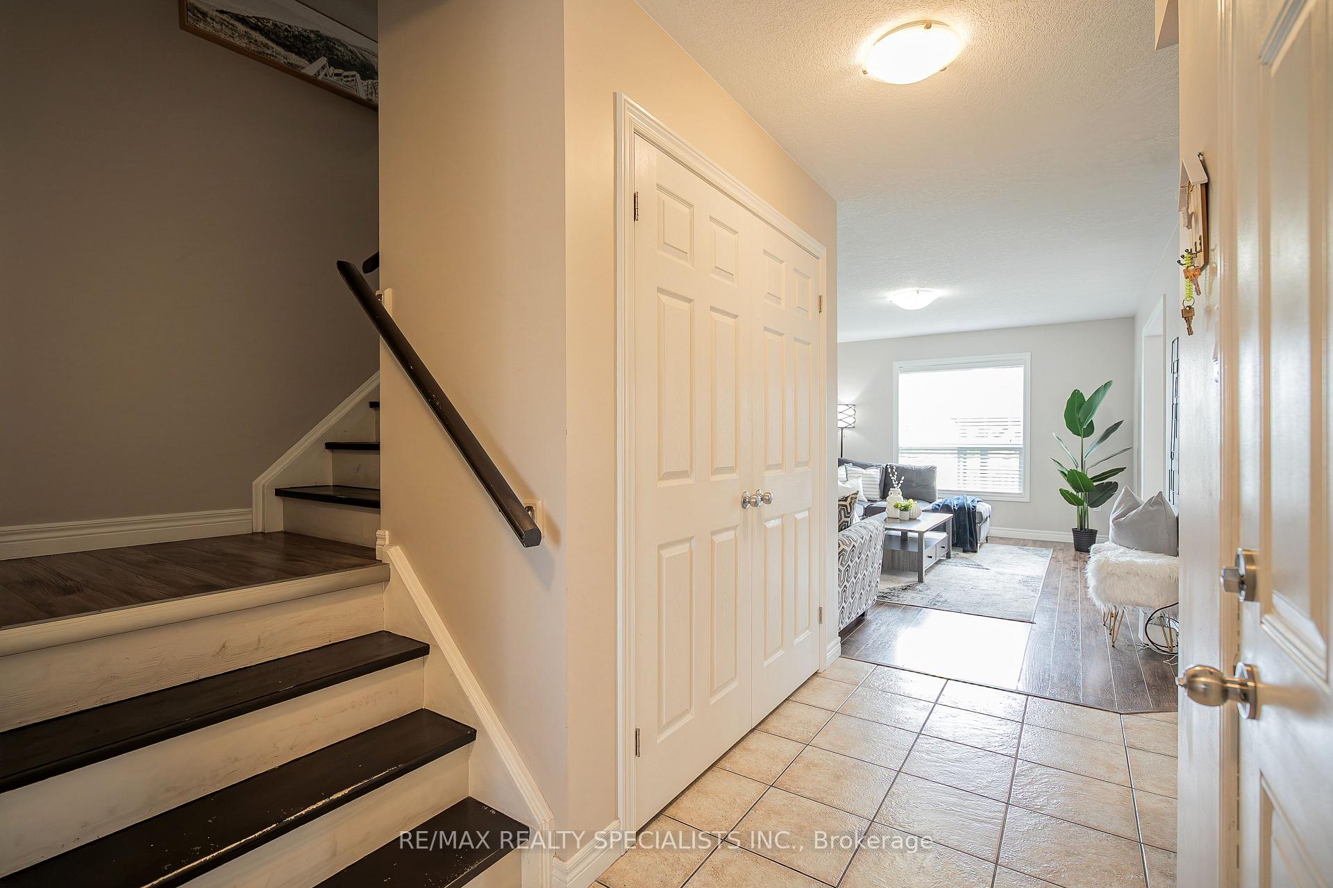 Photo 6 of 21 Henderson Drive, Guelph, Grange Road — HOMEH