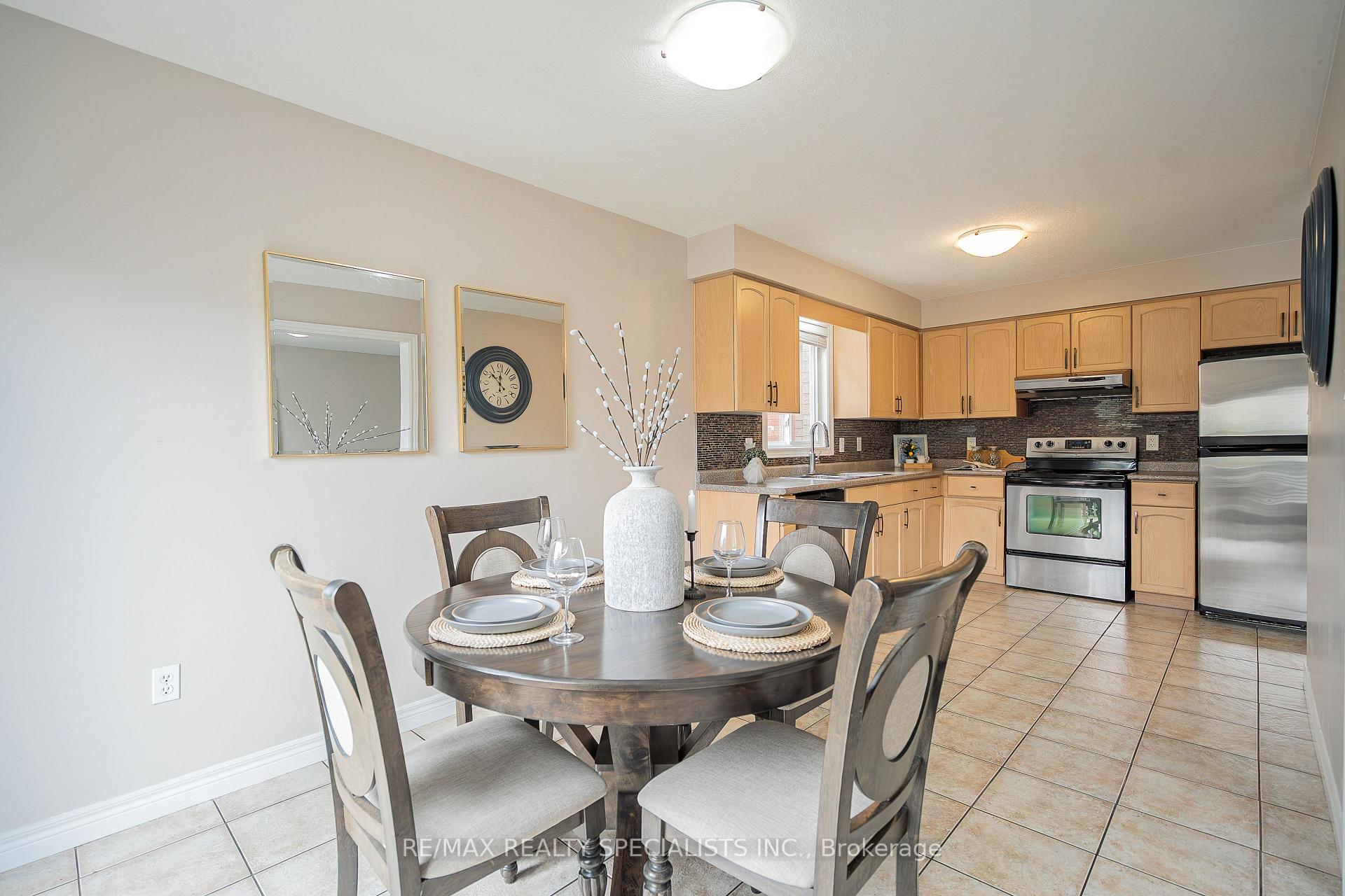 Photo 18 of 21 Henderson Drive, Guelph, Grange Road — HOMEH