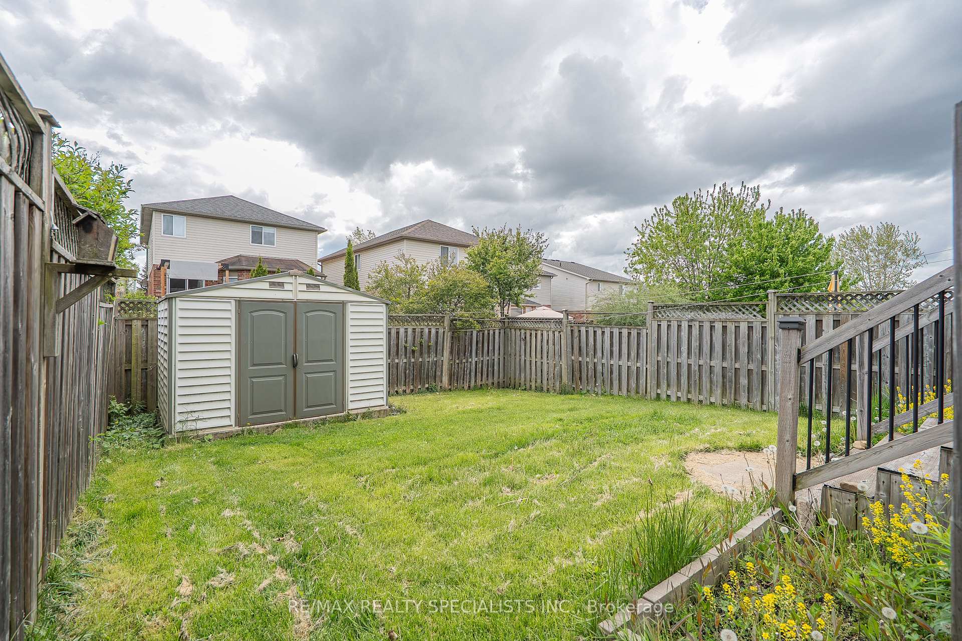 Photo 27 of 21 Henderson Drive, Guelph, Grange Road — HOMEH