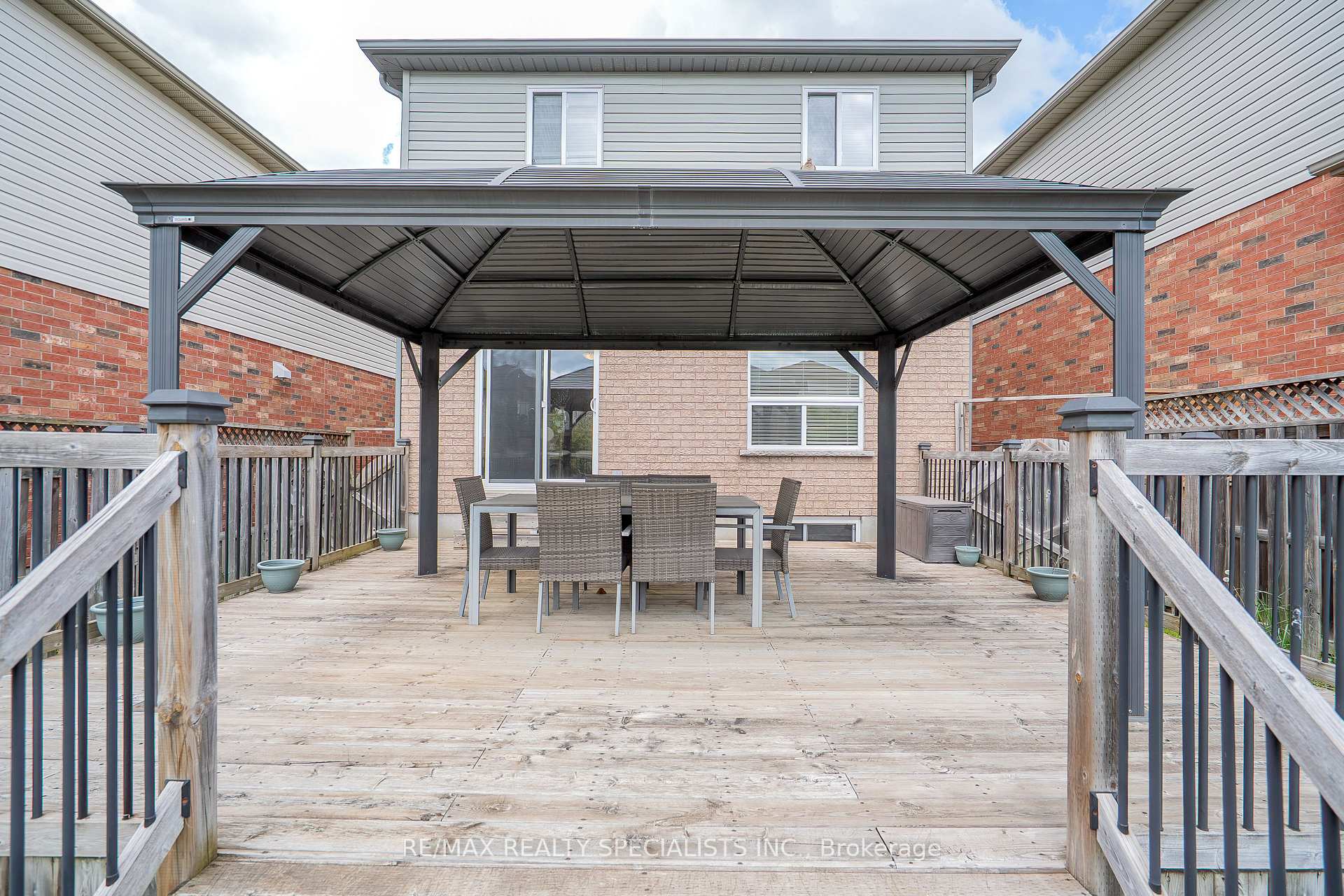 Photo 28 of 21 Henderson Drive, Guelph, Grange Road — HOMEH
