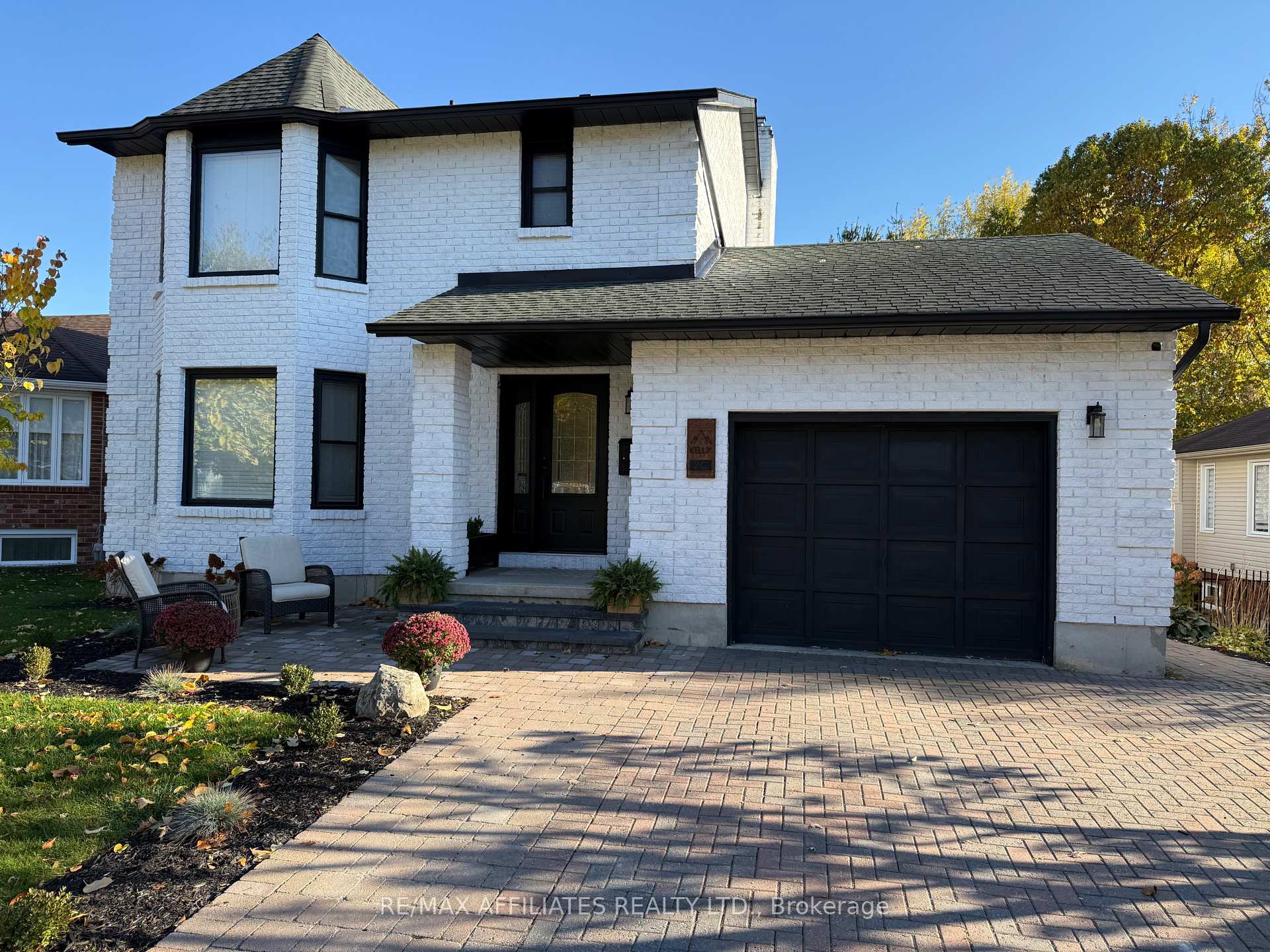 Photo 1 of 2C Baxter Drive, Brockville — HOMEH