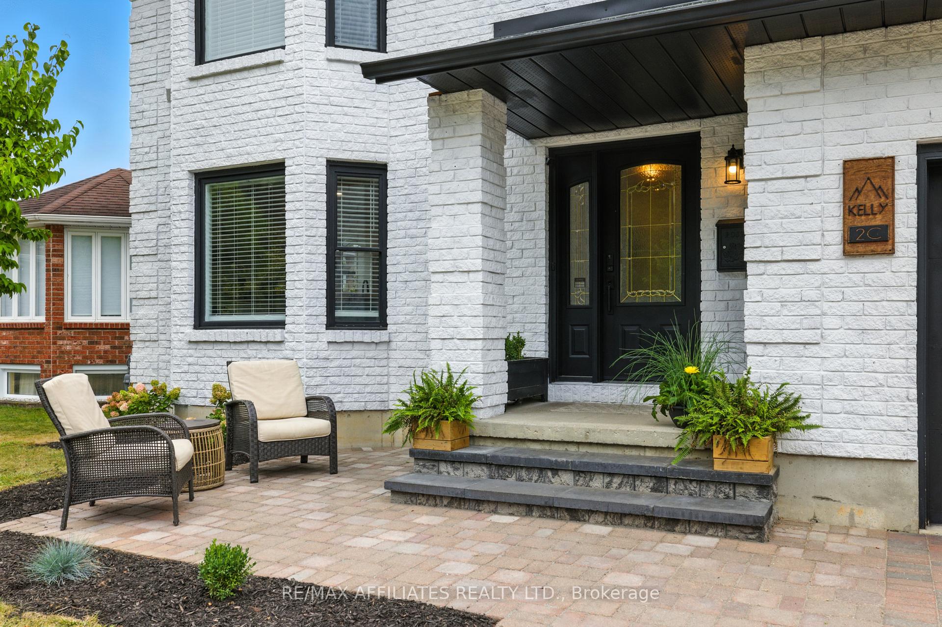 Photo 3 of 2C Baxter Drive, Brockville — HOMEH