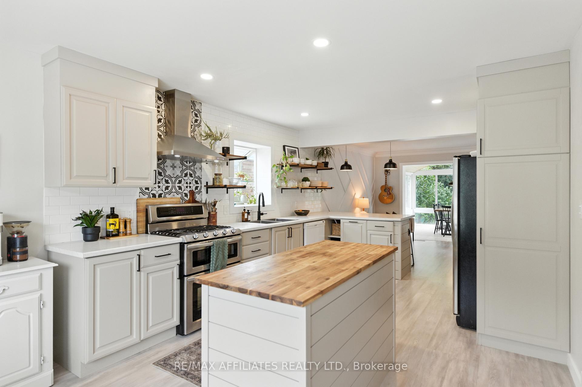 Photo 7 of 2C Baxter Drive, Brockville — HOMEH