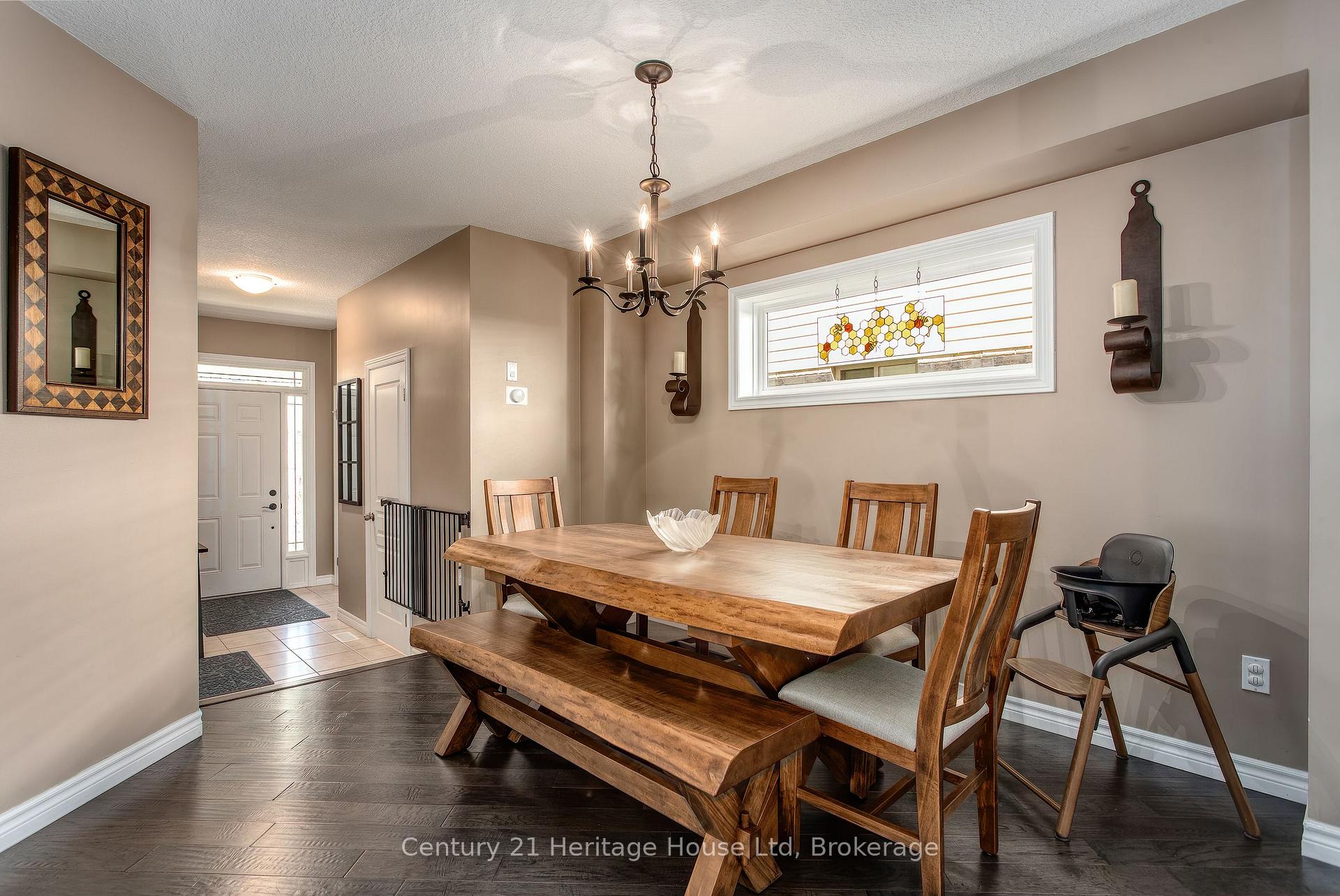 Photo 6 of 208 Couling Crescent, Guelph, Grange Road — HOMEH
