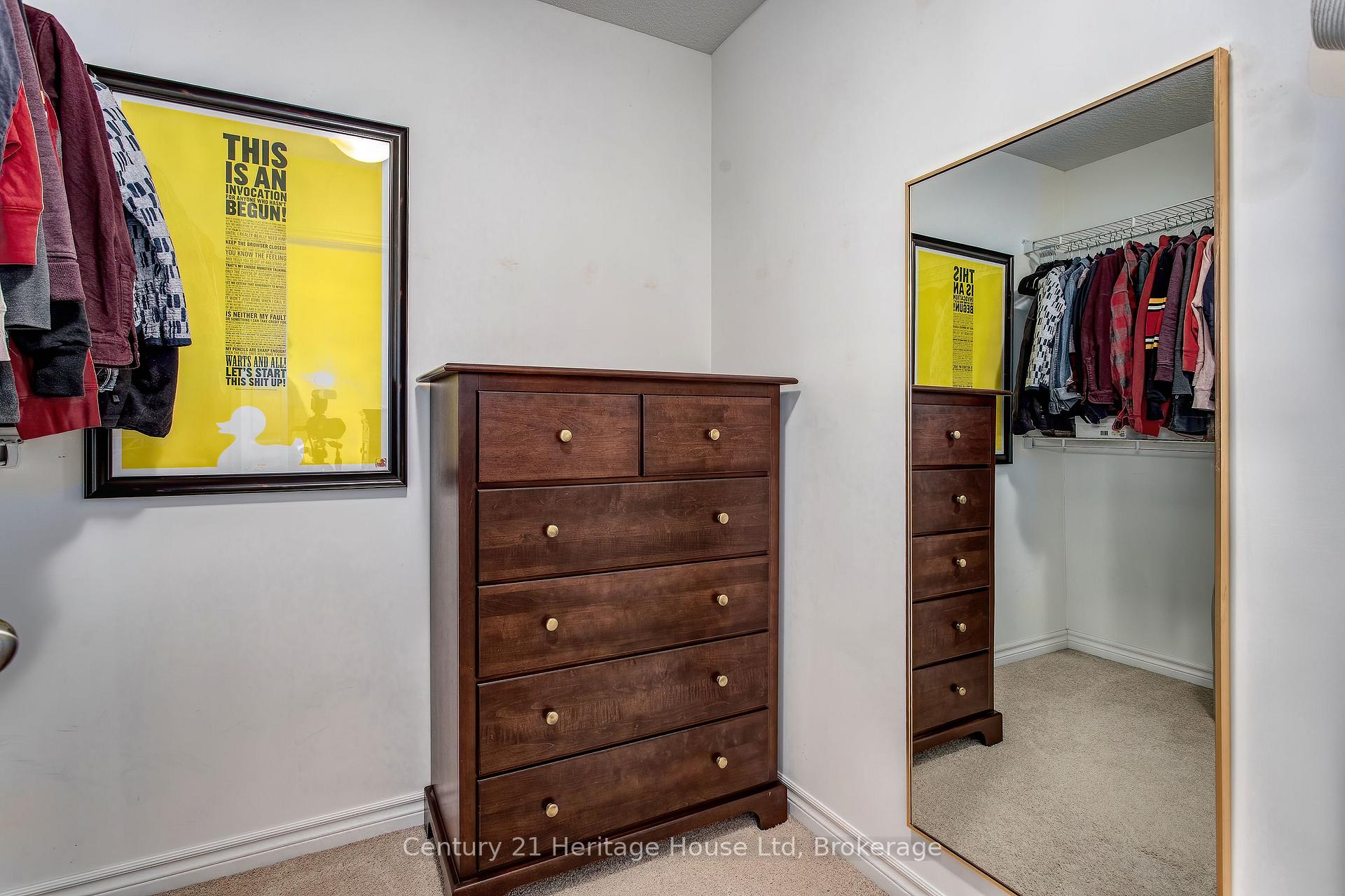 Photo 34 of 208 Couling Crescent, Guelph, Grange Road — HOMEH