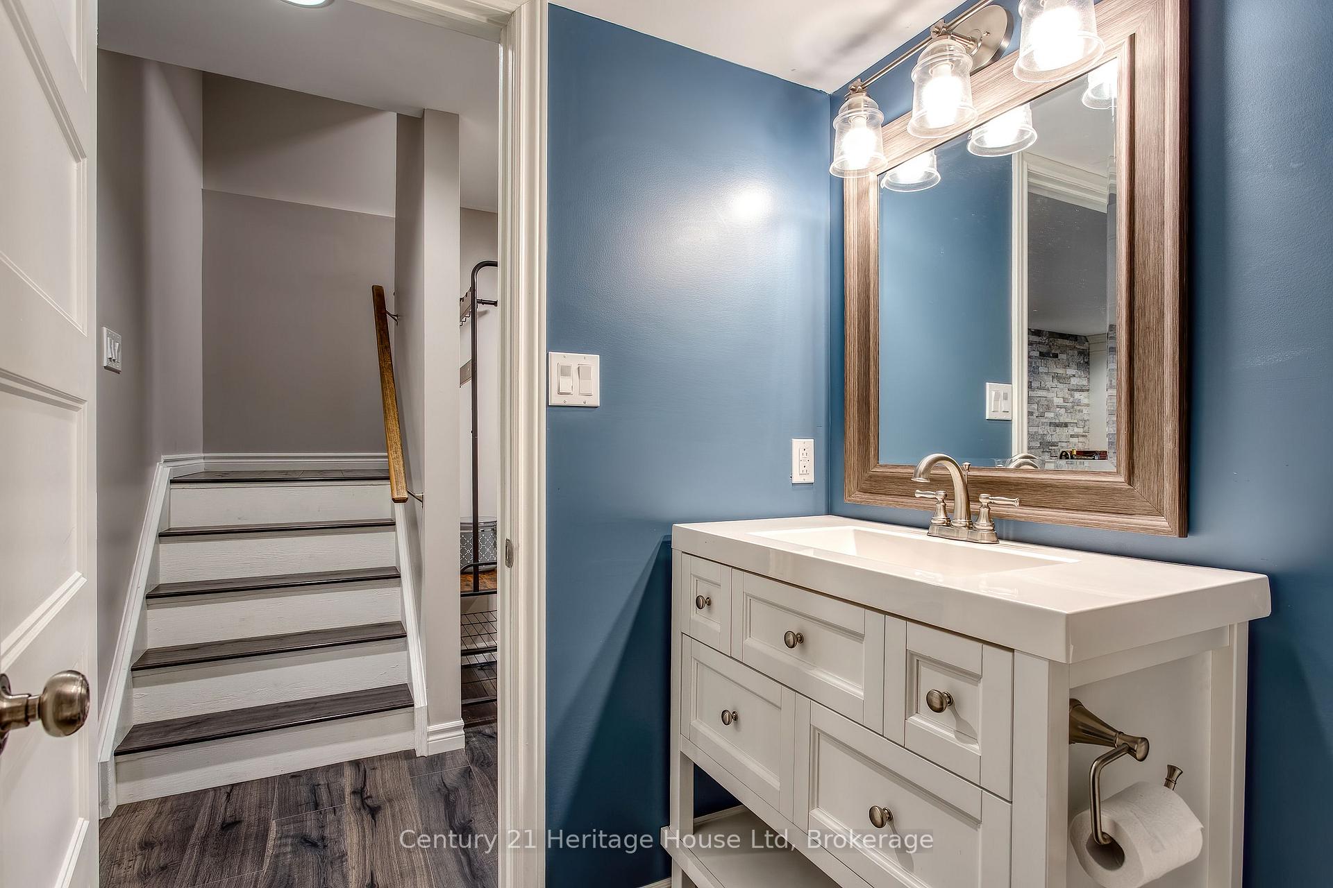 Photo 42 of 208 Couling Crescent, Guelph, Grange Road — HOMEH