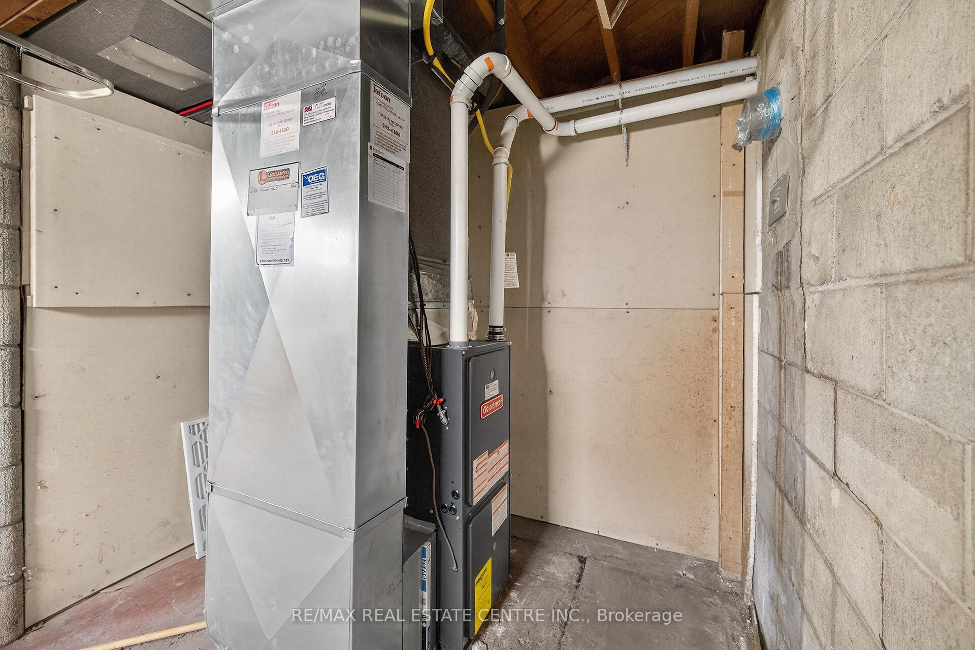 Photo 33 of 89 Dodson Street, Hamilton, Balfour — HOMEH