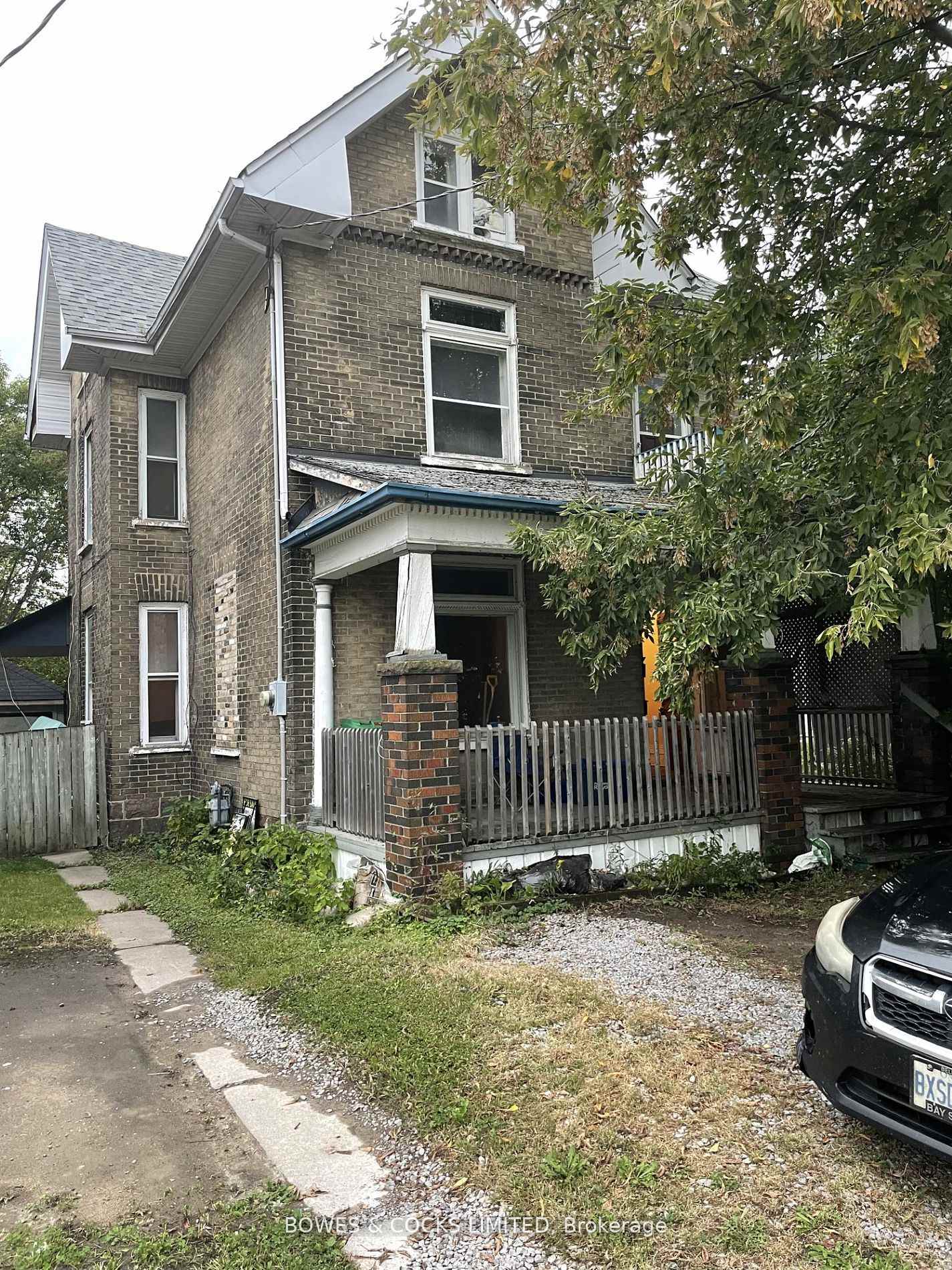Front of 175 Aylmer Street
