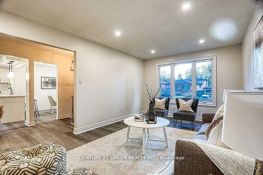 Photo 3 of 164 Gardiner Drive, Hamilton, Gilkson — HOMEH