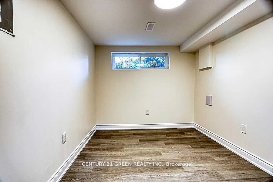 Photo 30 of 164 Gardiner Drive, Hamilton, Gilkson — HOMEH