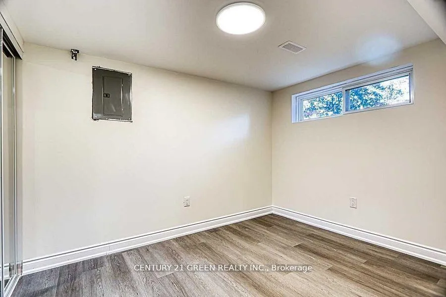 Photo 31 of 164 Gardiner Drive, Hamilton, Gilkson — HOMEH