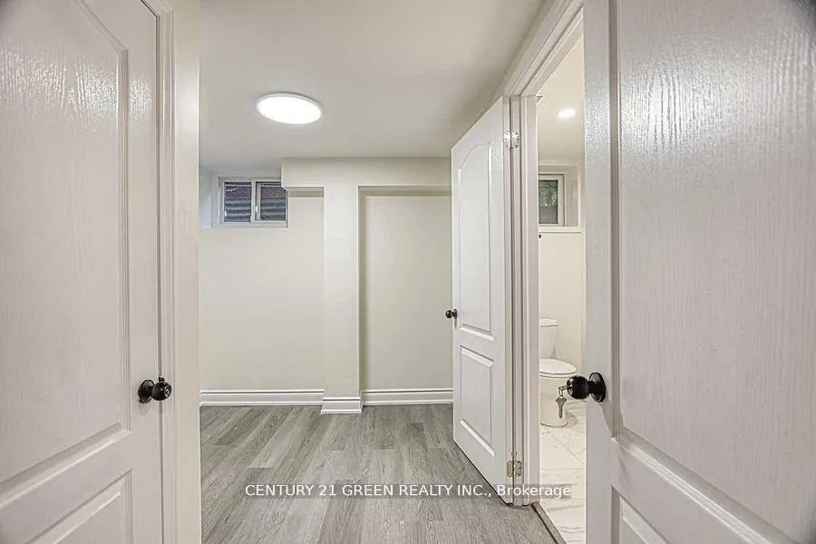 Photo 37 of 164 Gardiner Drive, Hamilton, Gilkson — HOMEH