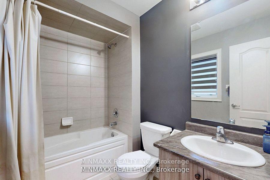 Photo 33 of 164 Belmore Court, Milton, Ford — HOMEH