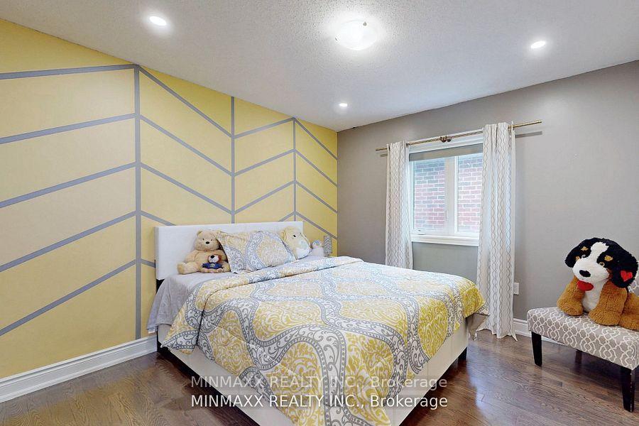 Photo 35 of 164 Belmore Court, Milton, Ford — HOMEH