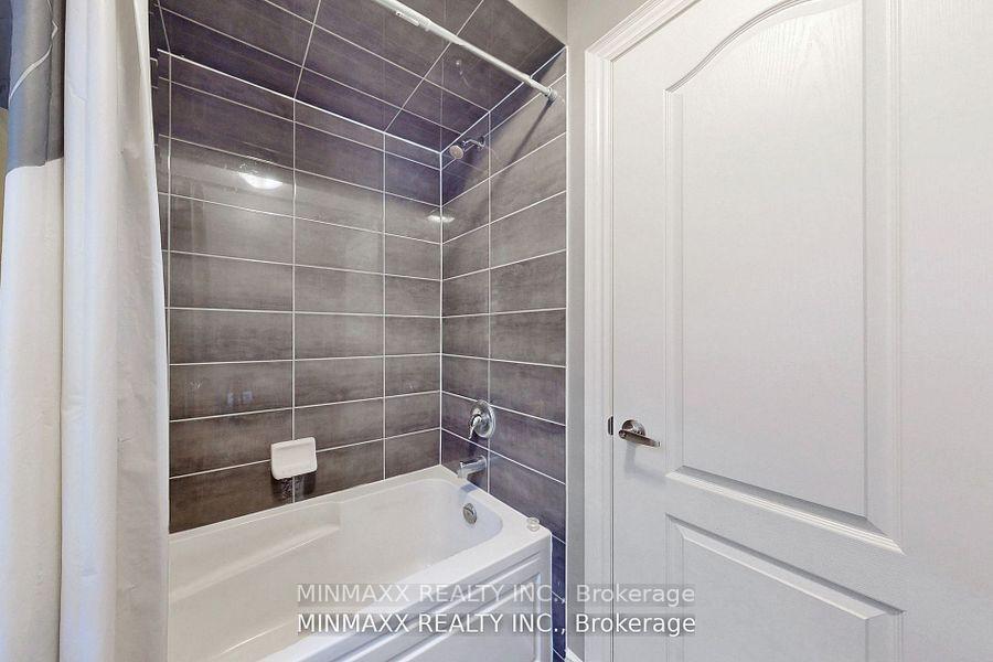 Photo 36 of 164 Belmore Court, Milton, Ford — HOMEH