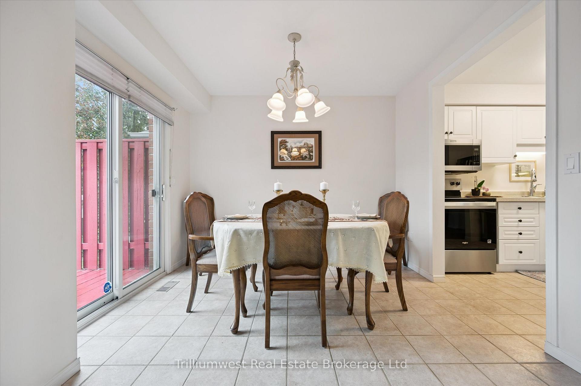 Photo 6 of 19 Ireland Place, Guelph, Grange Road — HOMEH