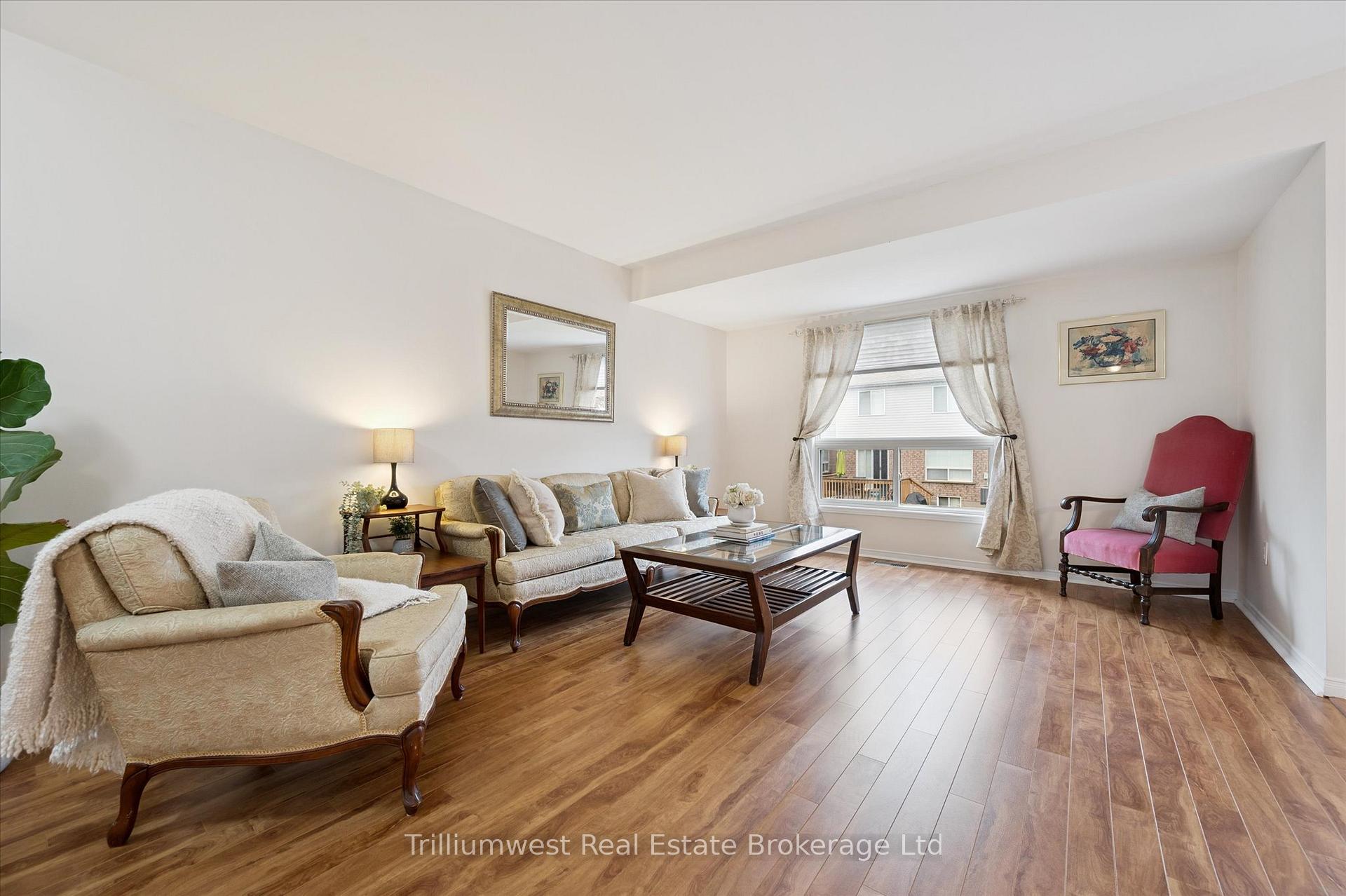 Photo 10 of 19 Ireland Place, Guelph, Grange Road — HOMEH