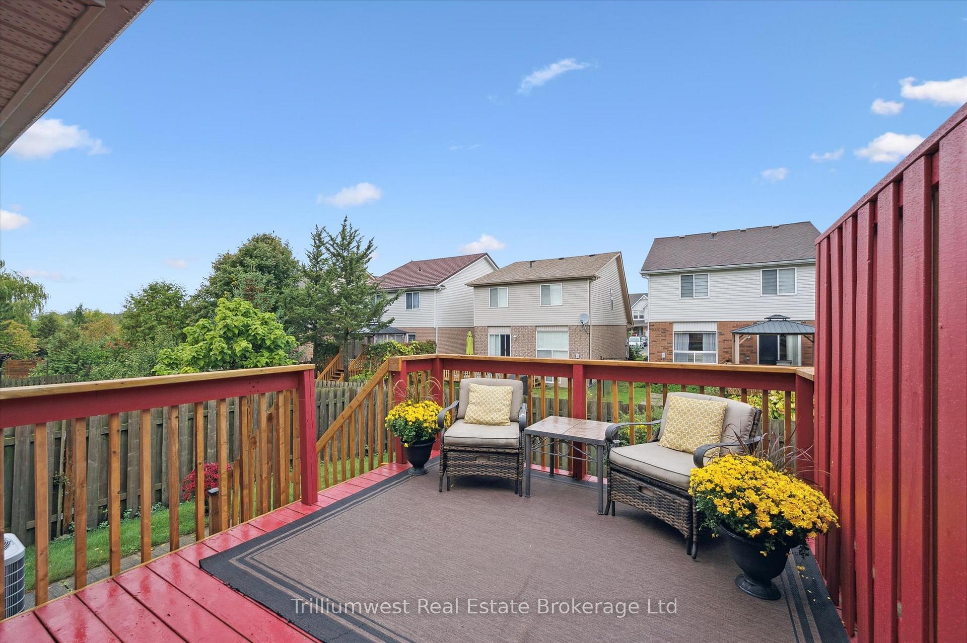 Photo 36 of 19 Ireland Place, Guelph, Grange Road — HOMEH