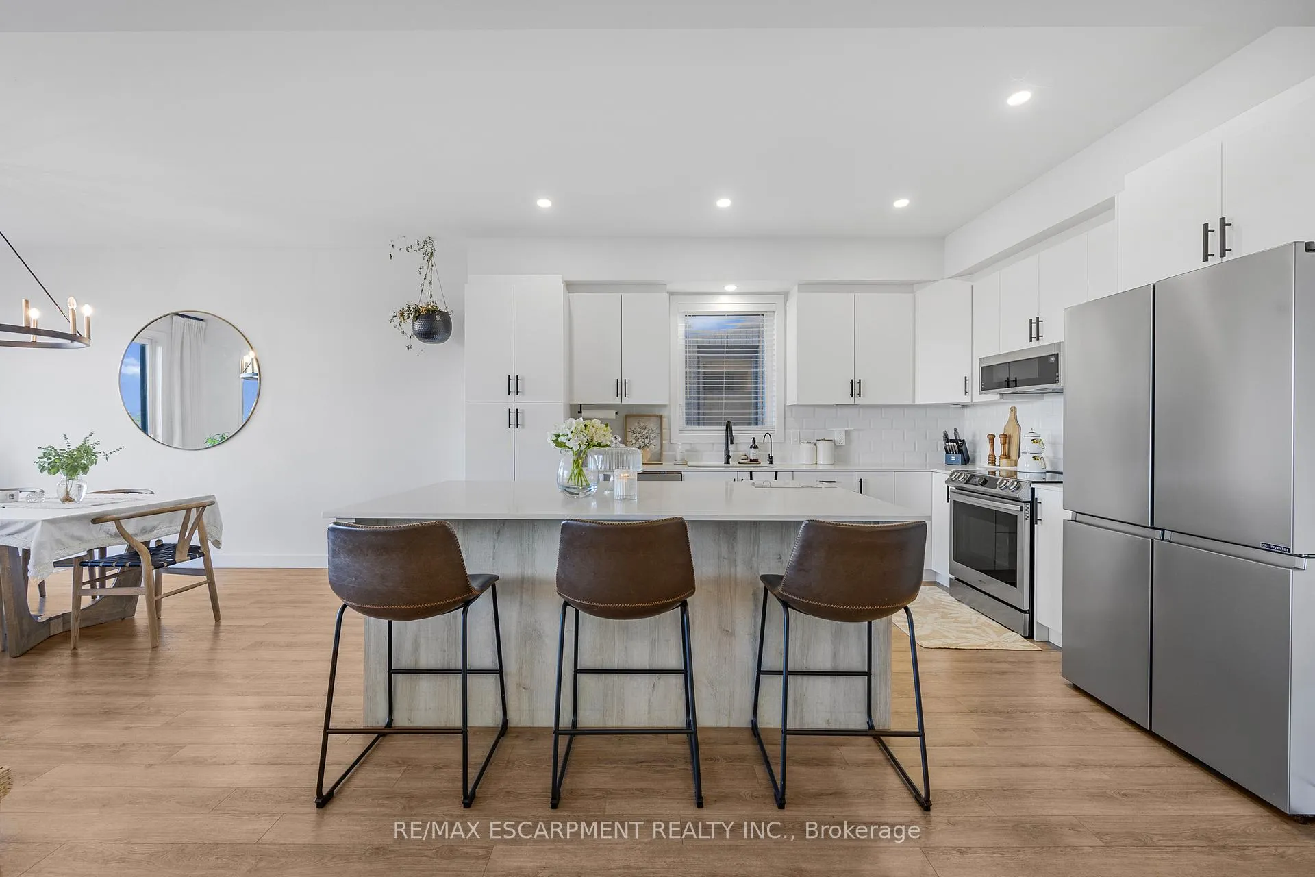 Photo 11 of 52 Bedrock Drive, Hamilton, Stoney Creek Mountain — HOMEH