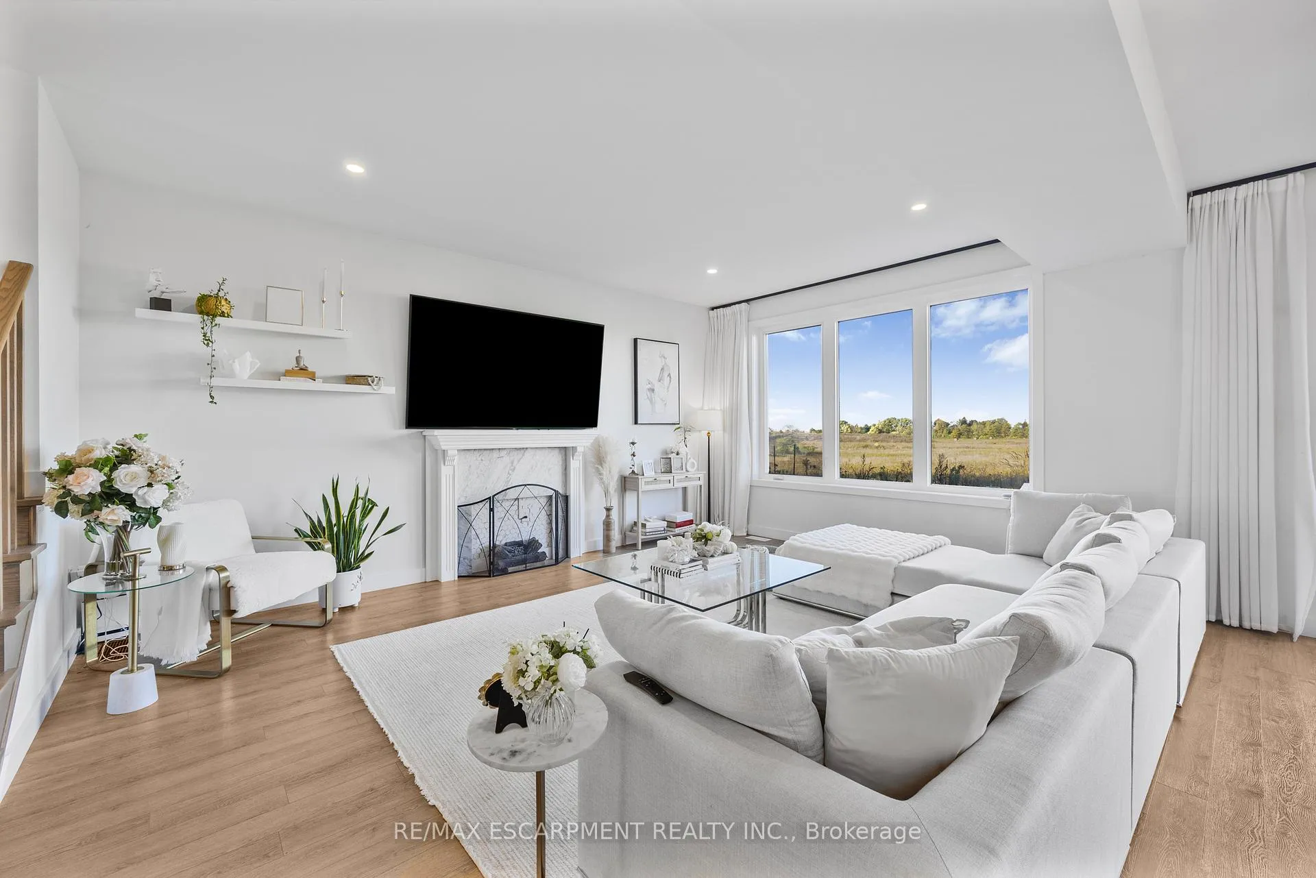 Photo 15 of 52 Bedrock Drive, Hamilton, Stoney Creek Mountain — HOMEH