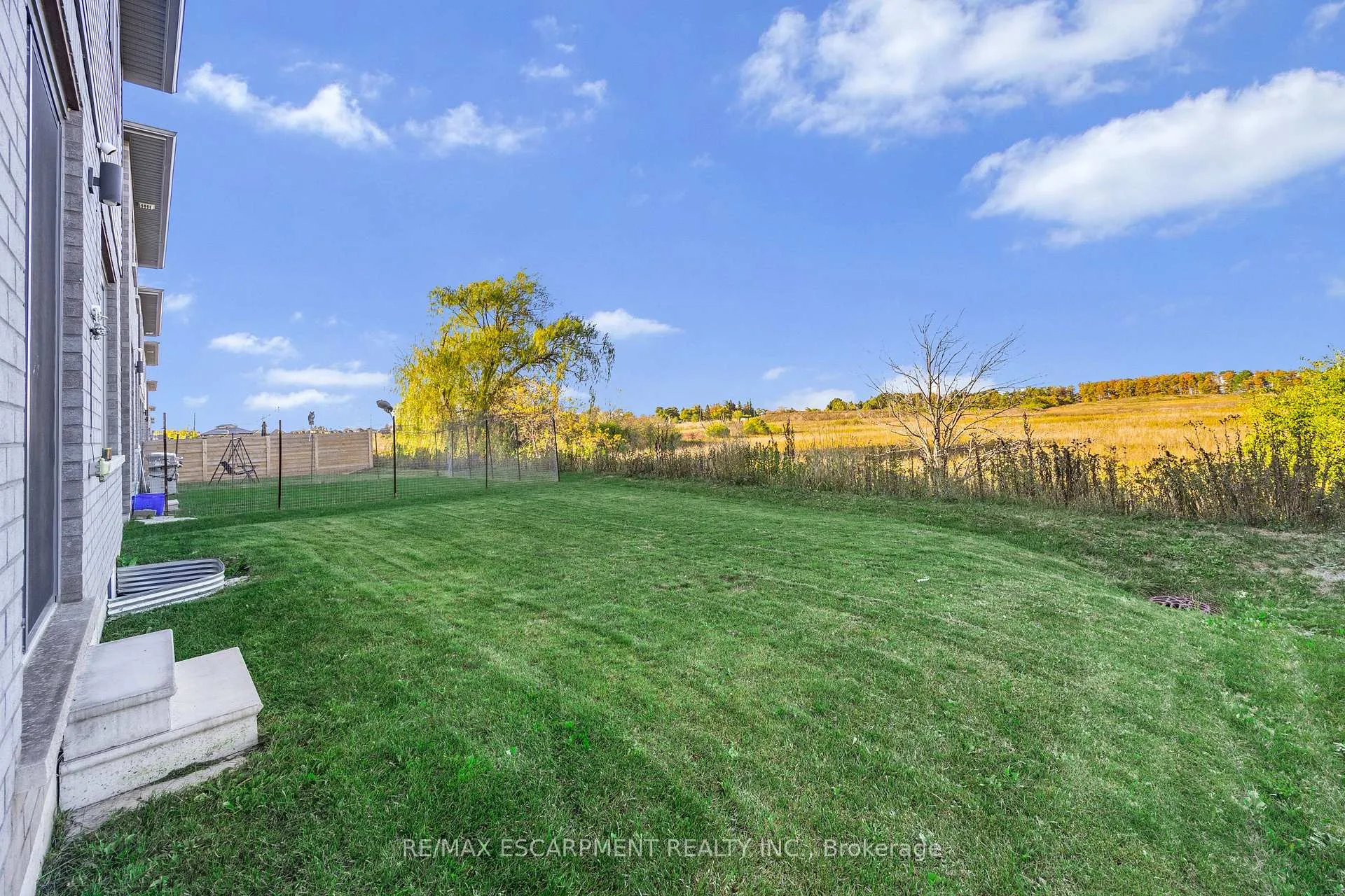 Photo 36 of 52 Bedrock Drive, Hamilton, Stoney Creek Mountain — HOMEH