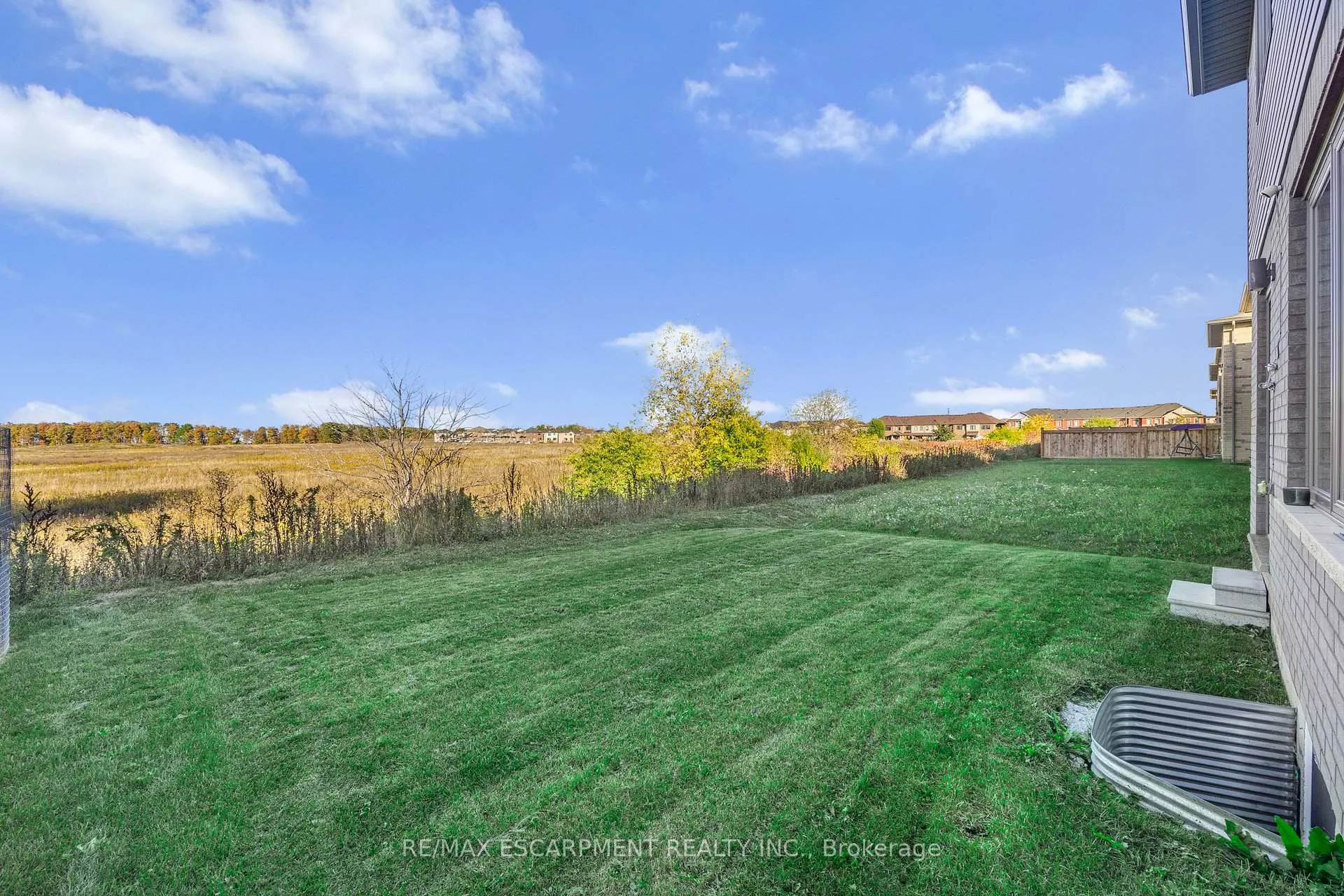Photo 38 of 52 Bedrock Drive, Hamilton, Stoney Creek Mountain — HOMEH